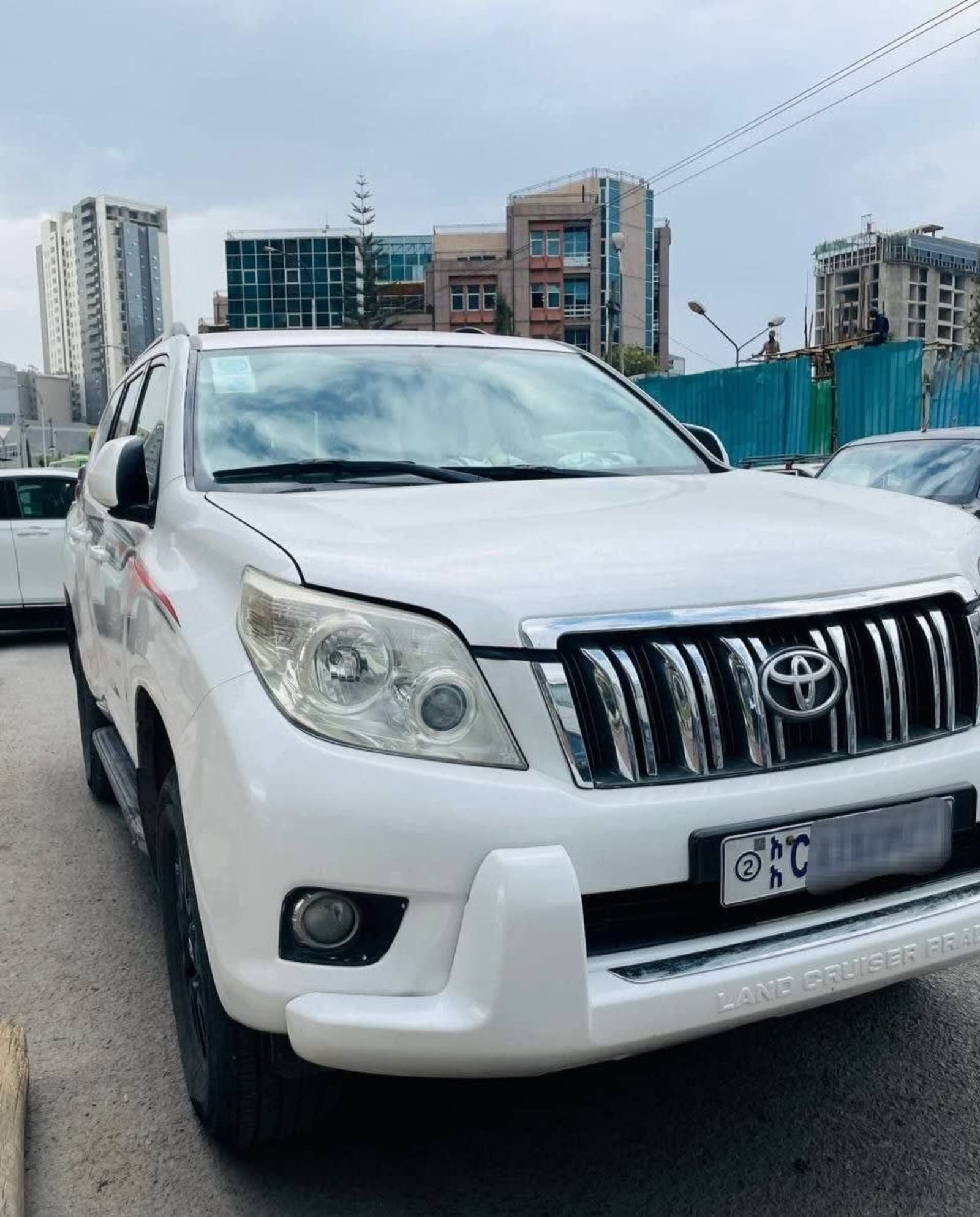 2012 Toyota Land Cruiser Prado — photo 6