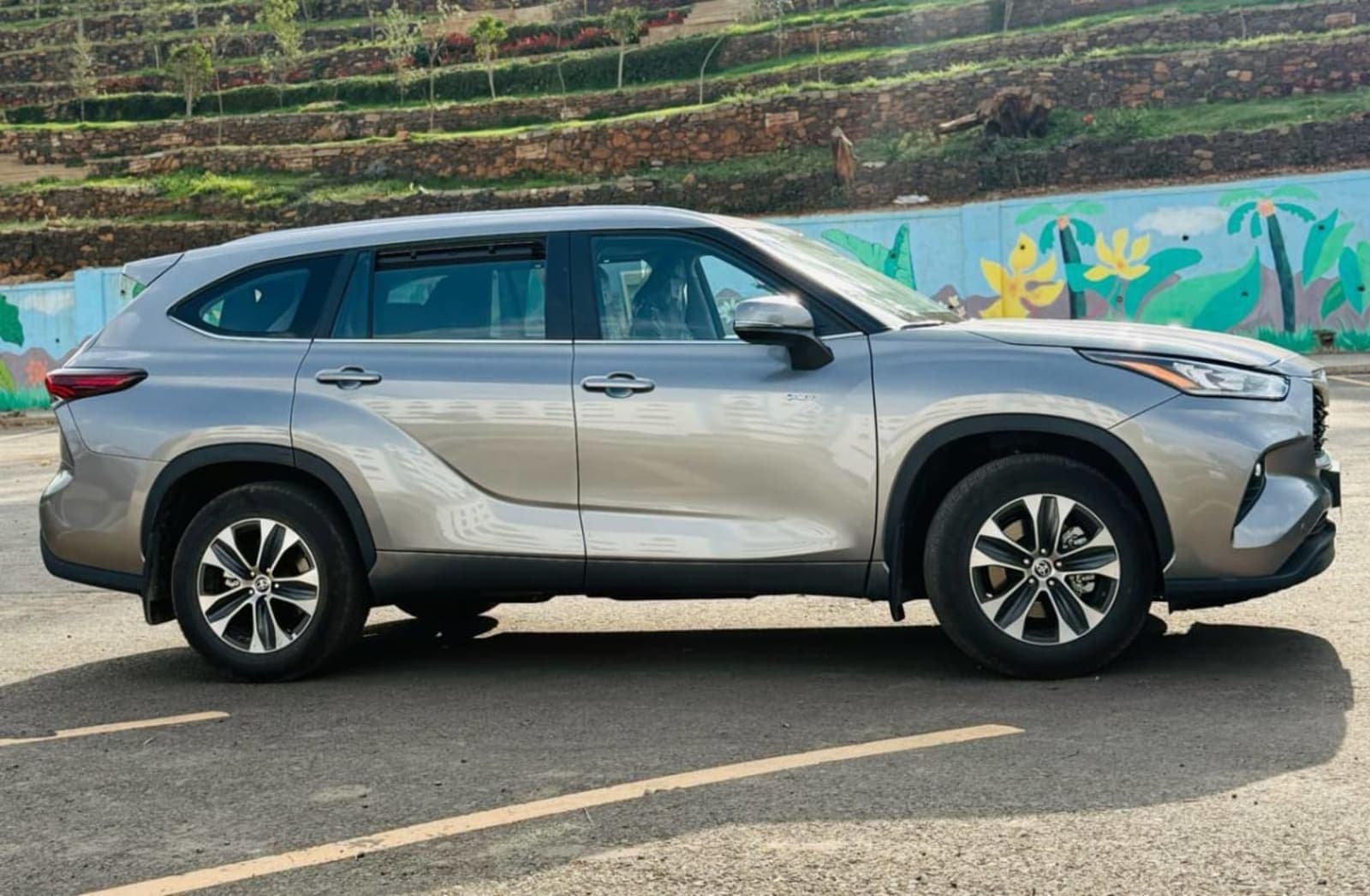 2025 Toyota Highlander — photo 5