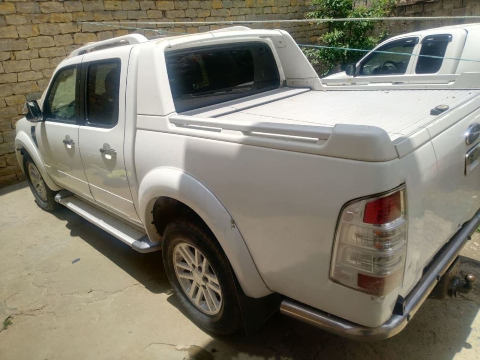 2011 Ford Ranger Double Cab (luxury) — photo 2