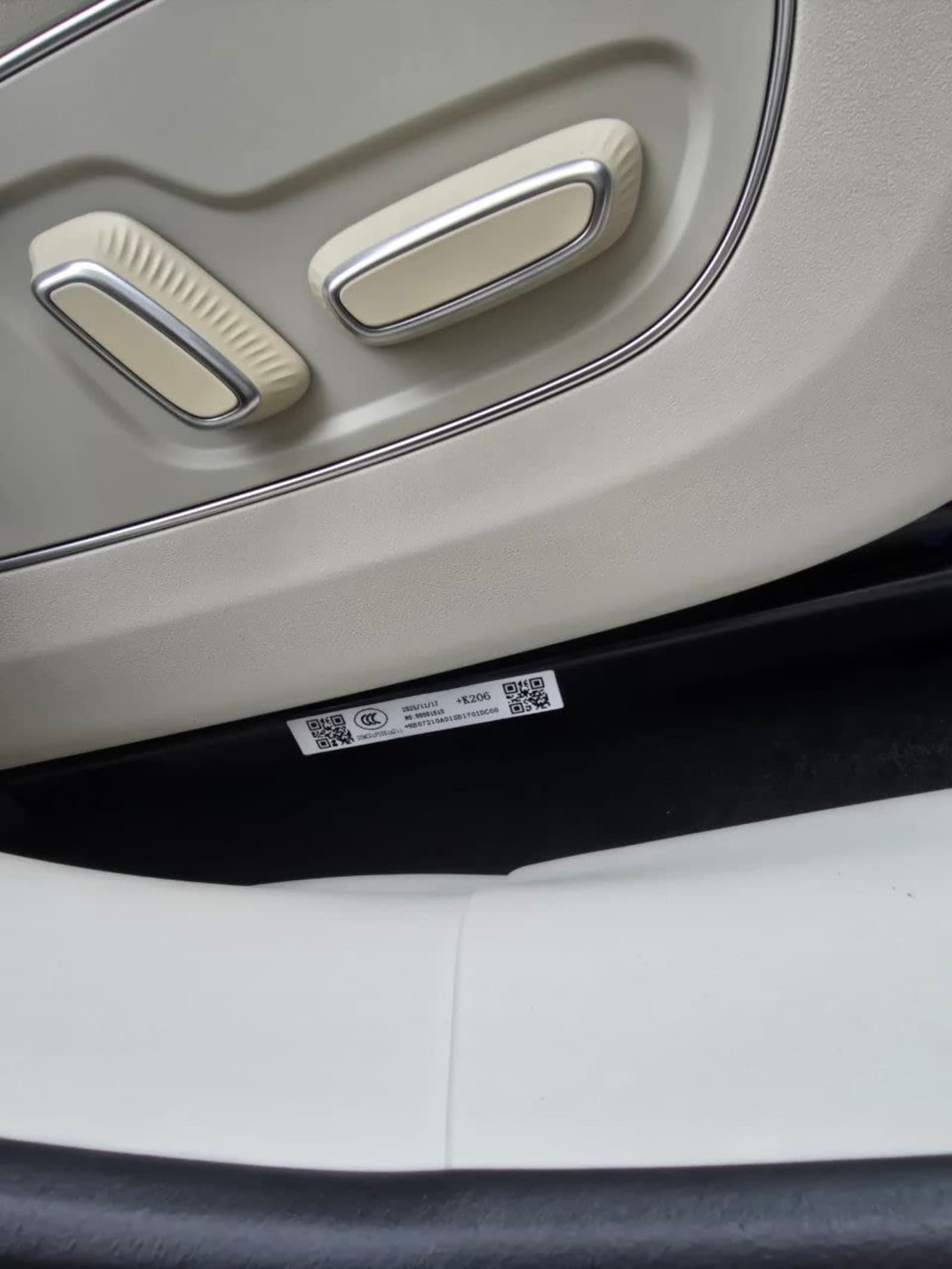 2025 Toyota Bz3x Short Range — photo 1