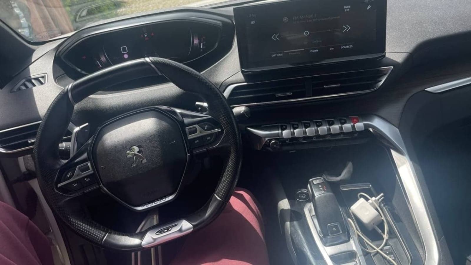 2022 Peugeot 5008 GT line — photo 3
