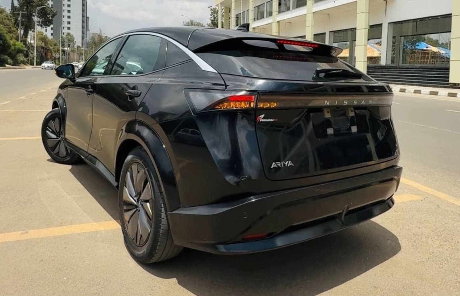 2023 Nissan ARIYA — photo 3