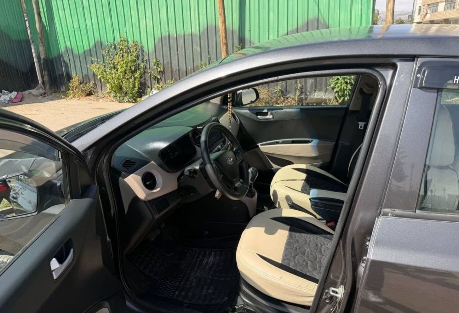 2020 Hyundai Grand i10 — photo 4