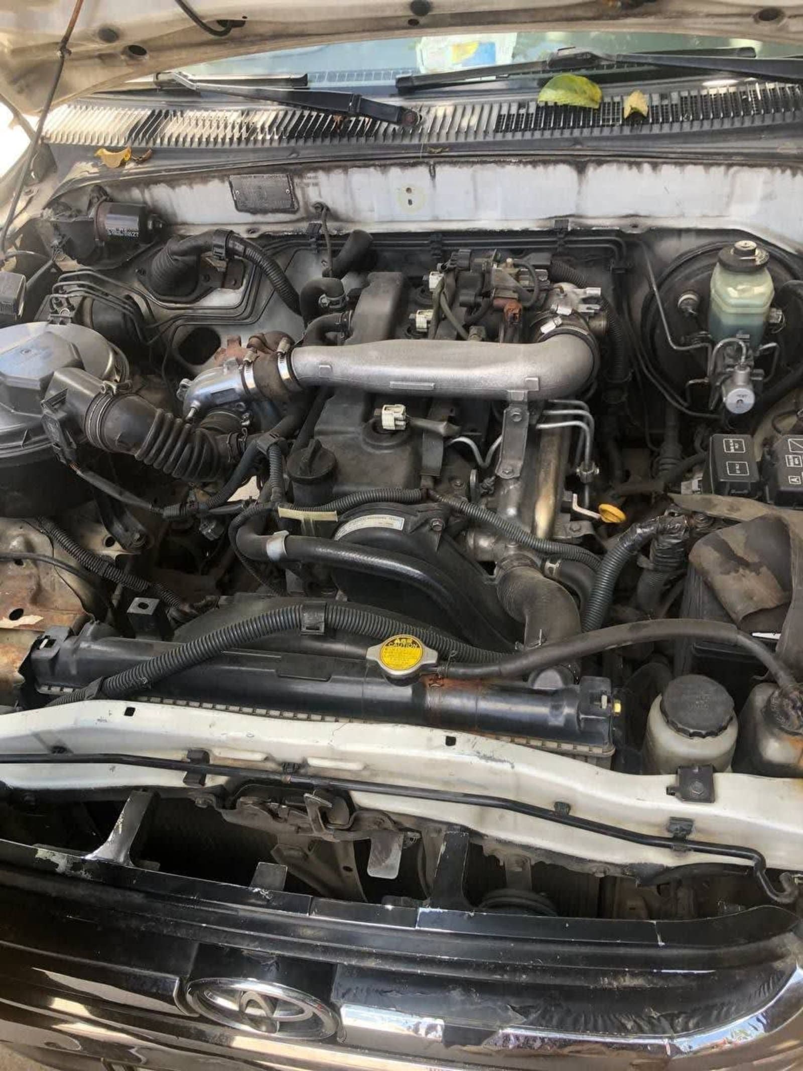 2002 Toyota Hilux — photo 3
