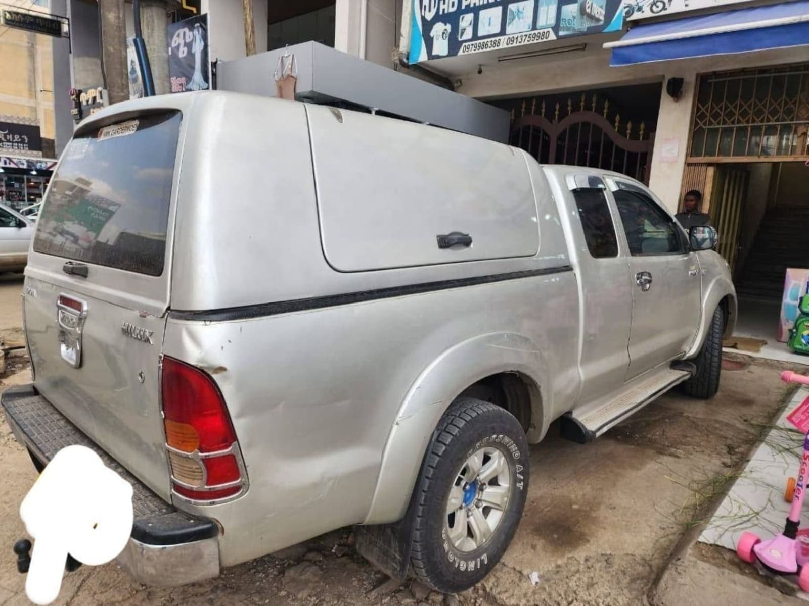 2010 Toyota Hilux/King Cab — photo 4