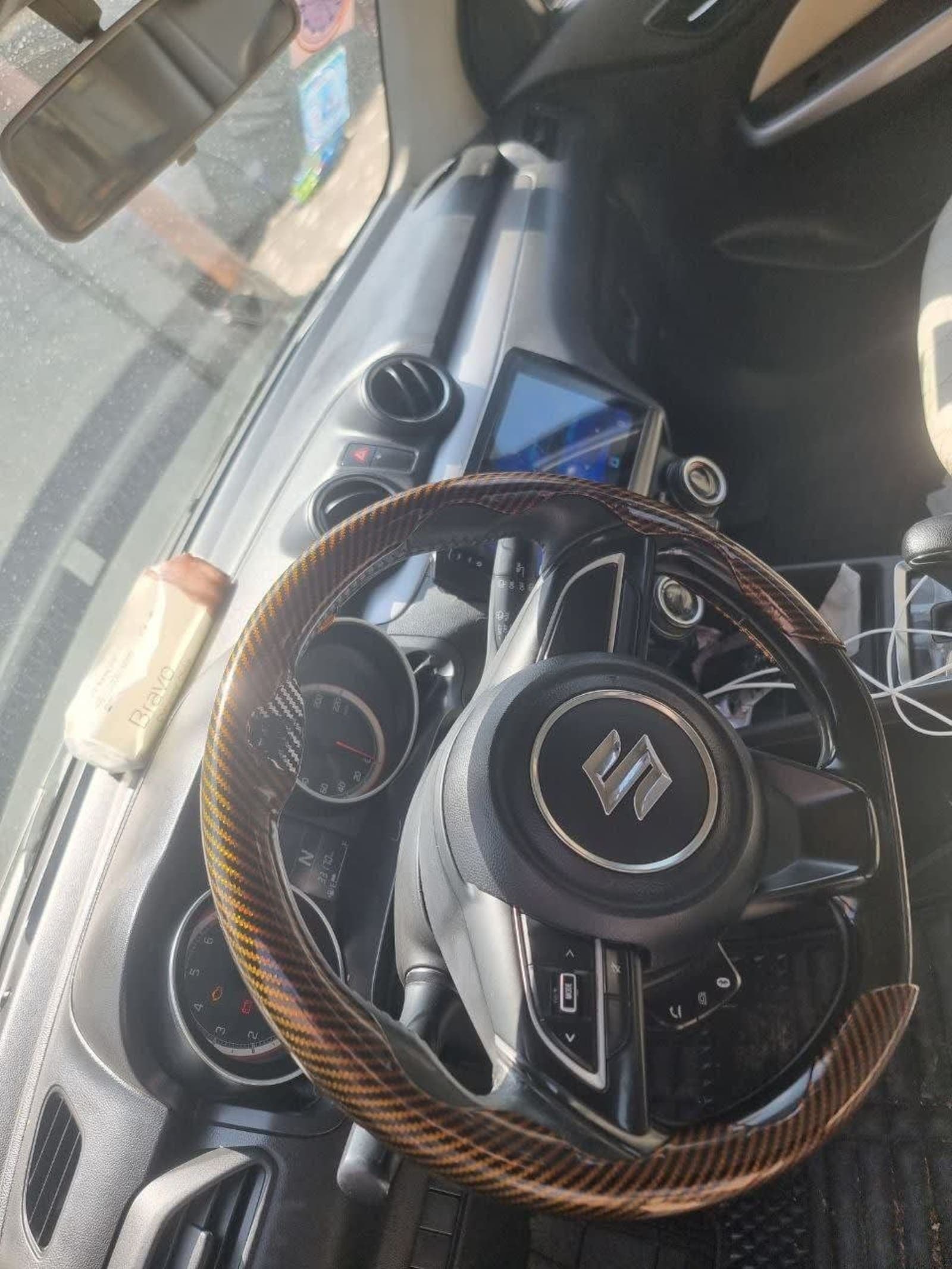 2022 Suzuki Swift — photo 5