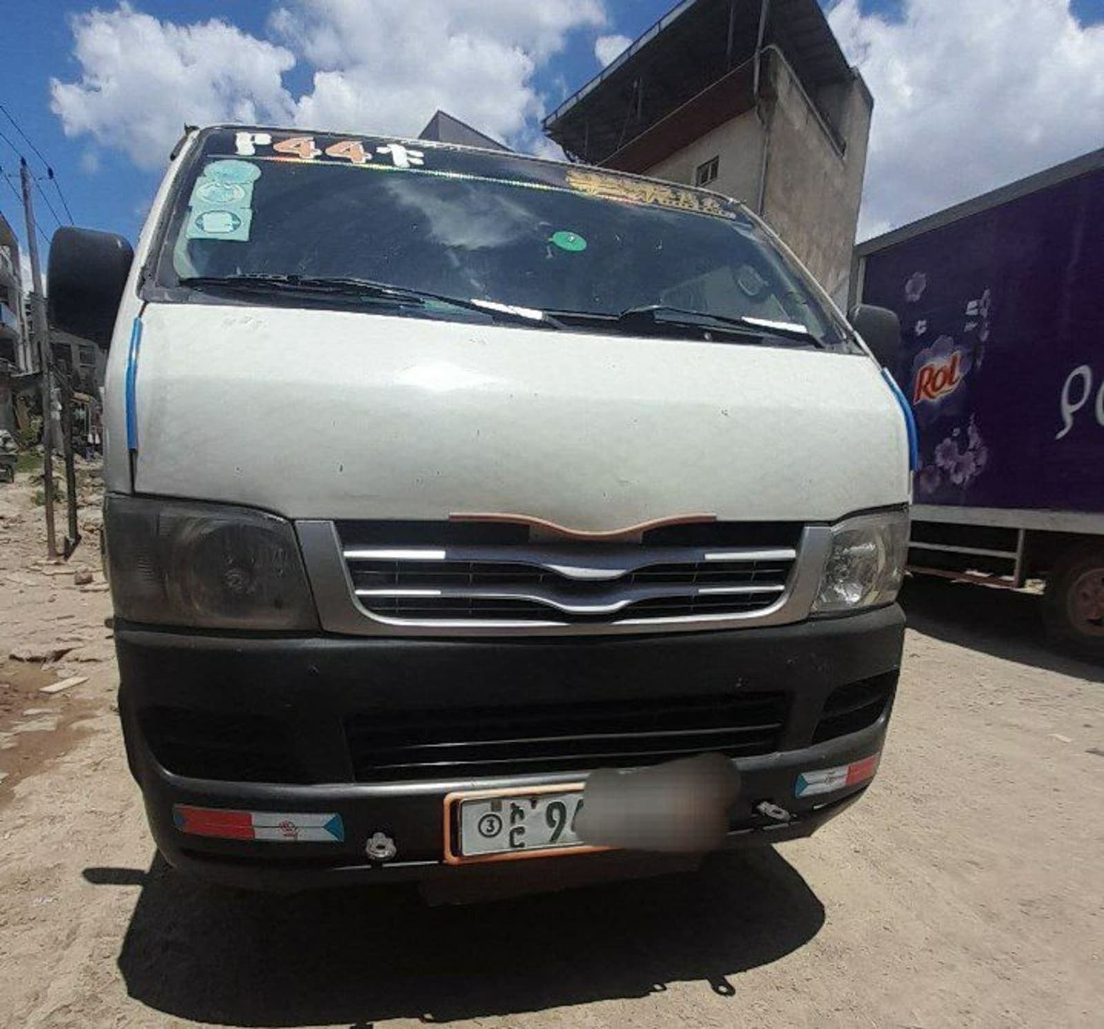 2007 Toyota Abadula — photo 1