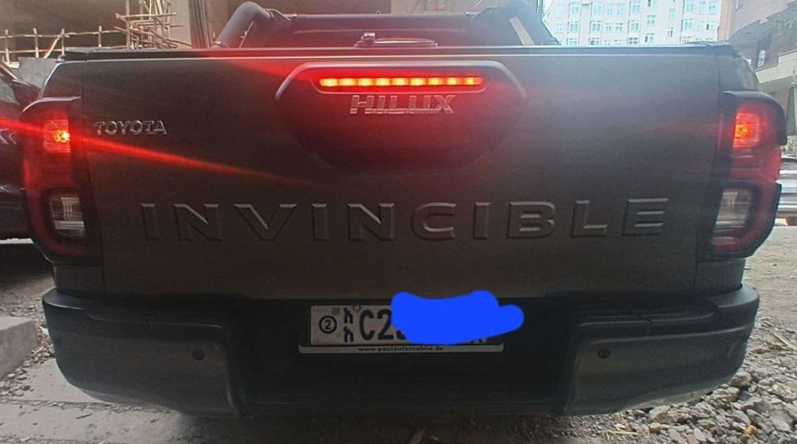 2022 Toyota Invincible — photo 3