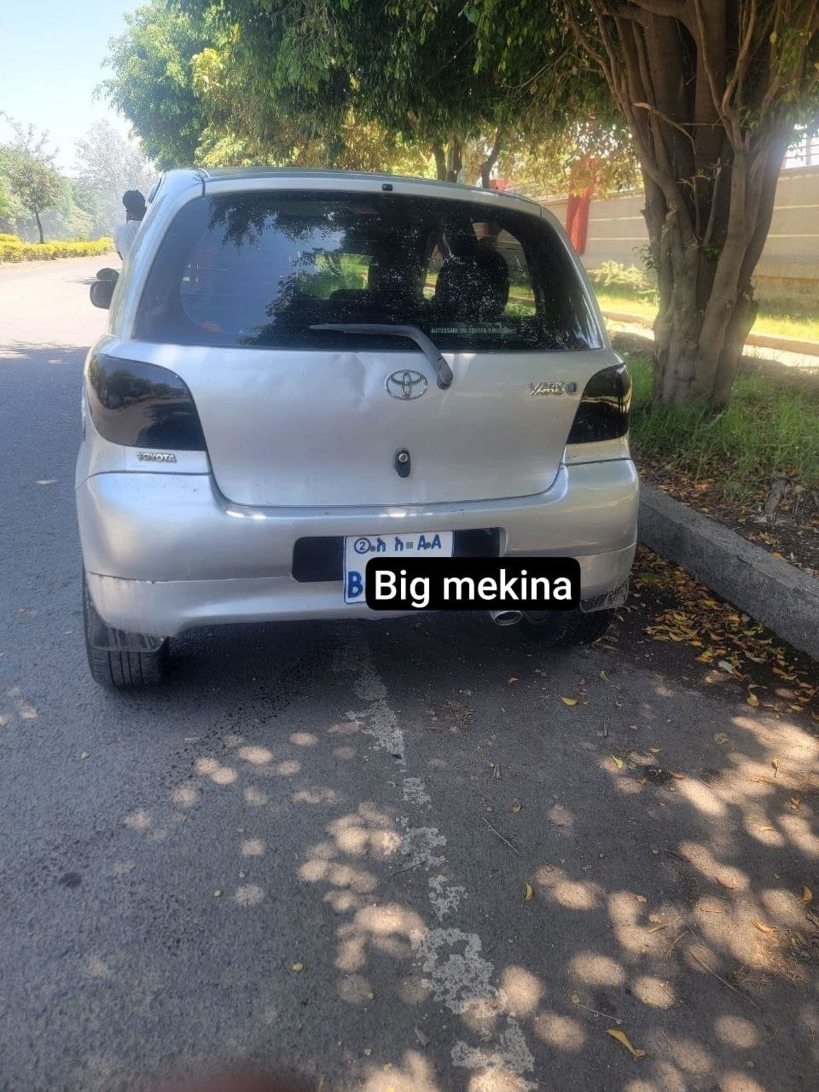 1999 Toyota Yaris โ photo 2