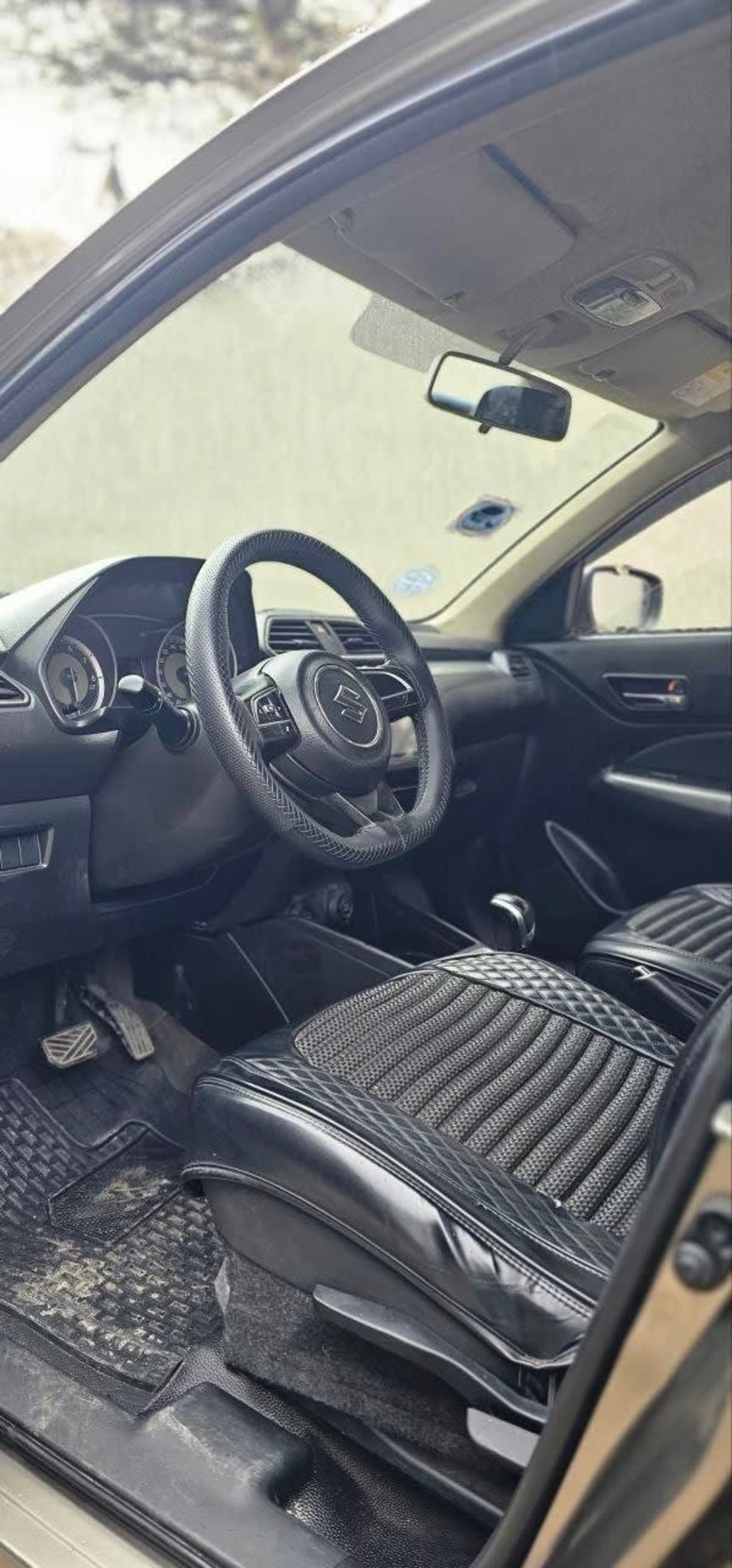 2022 Suzuki Dzire — photo 4