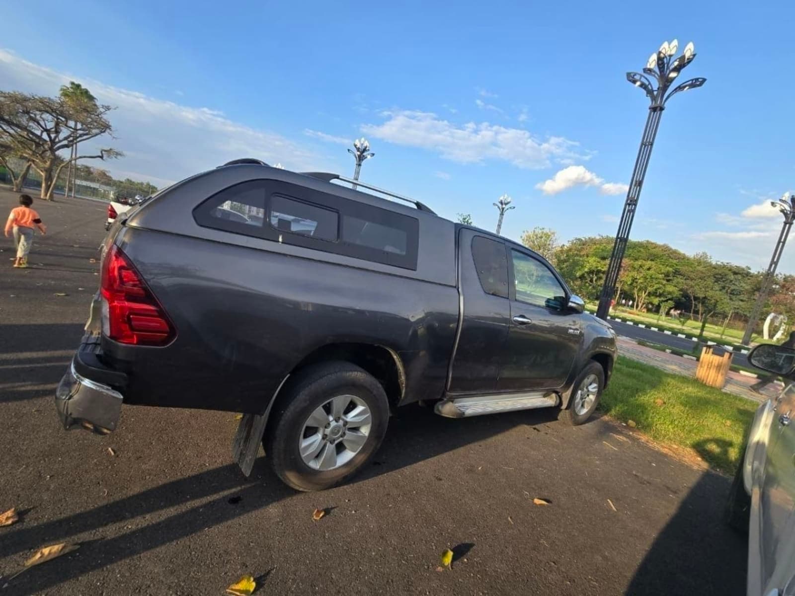 2016 Toyota Hilux Extra Cab — photo 4