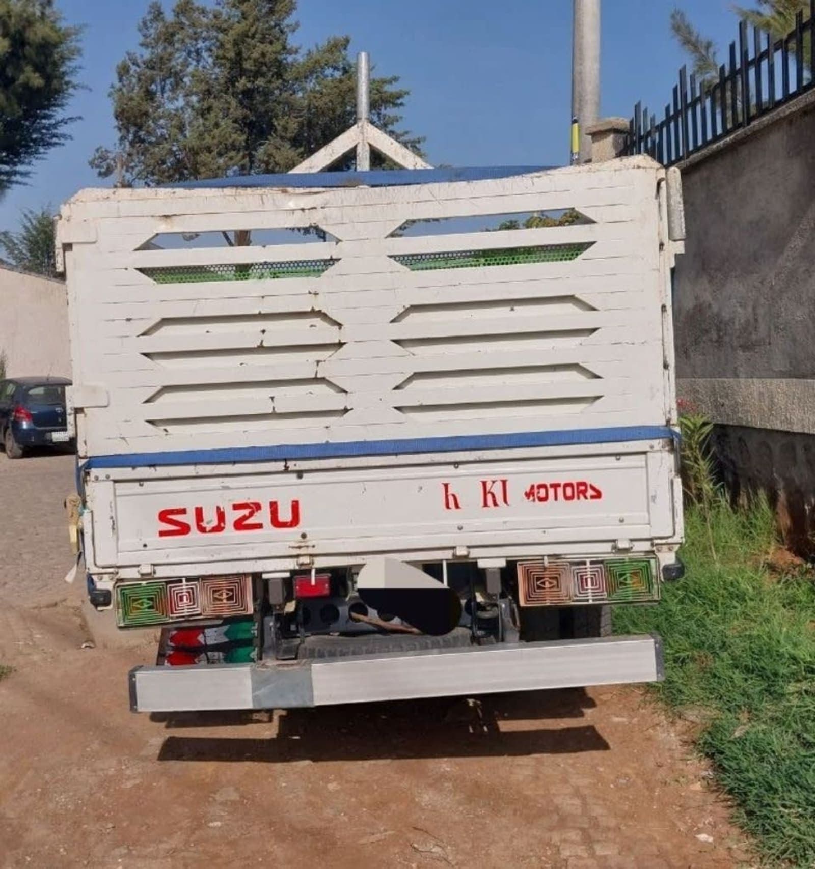 2023 ISUZU OBAMA