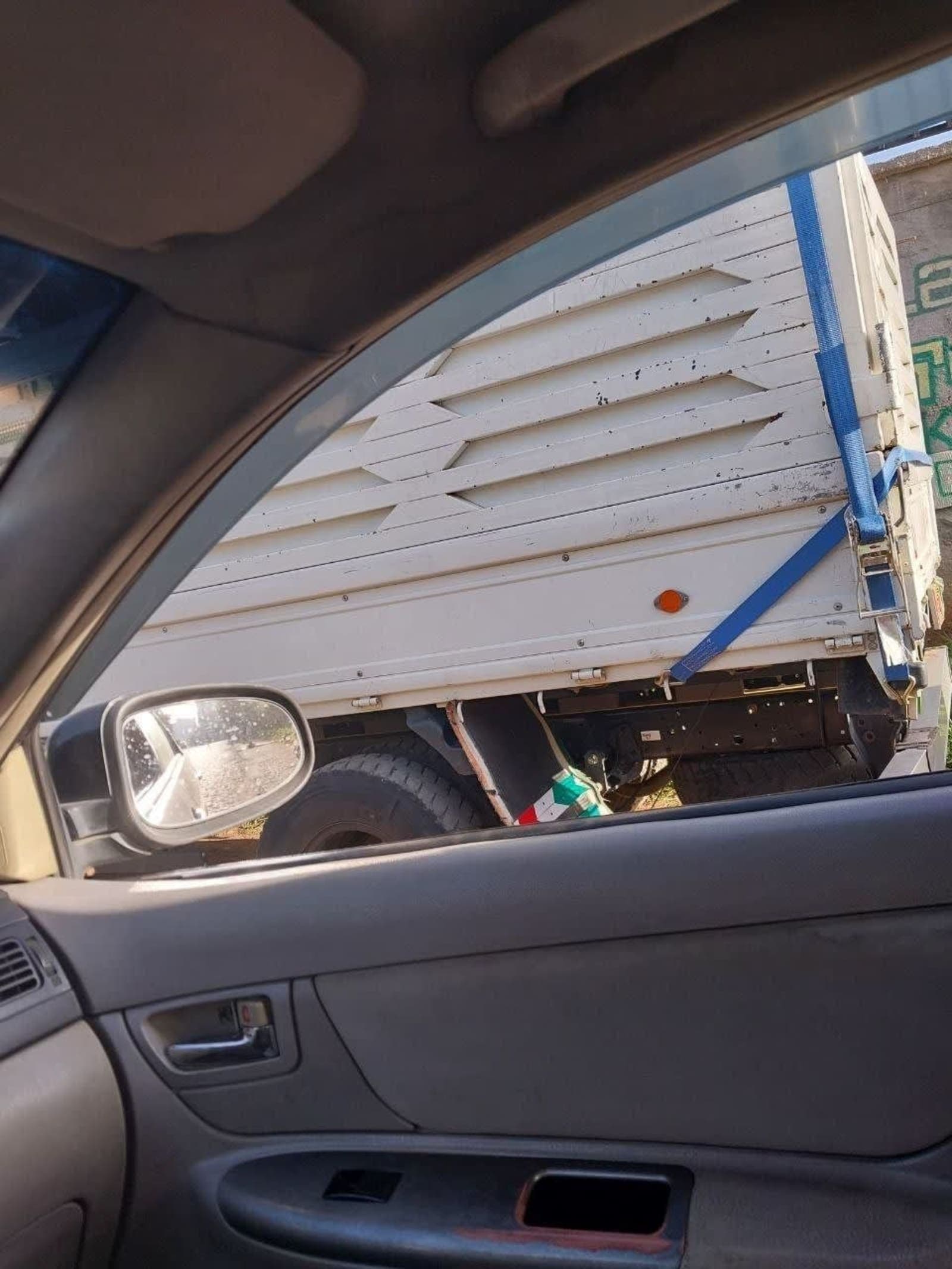 2023 ISUZU OBAMA — photo 3
