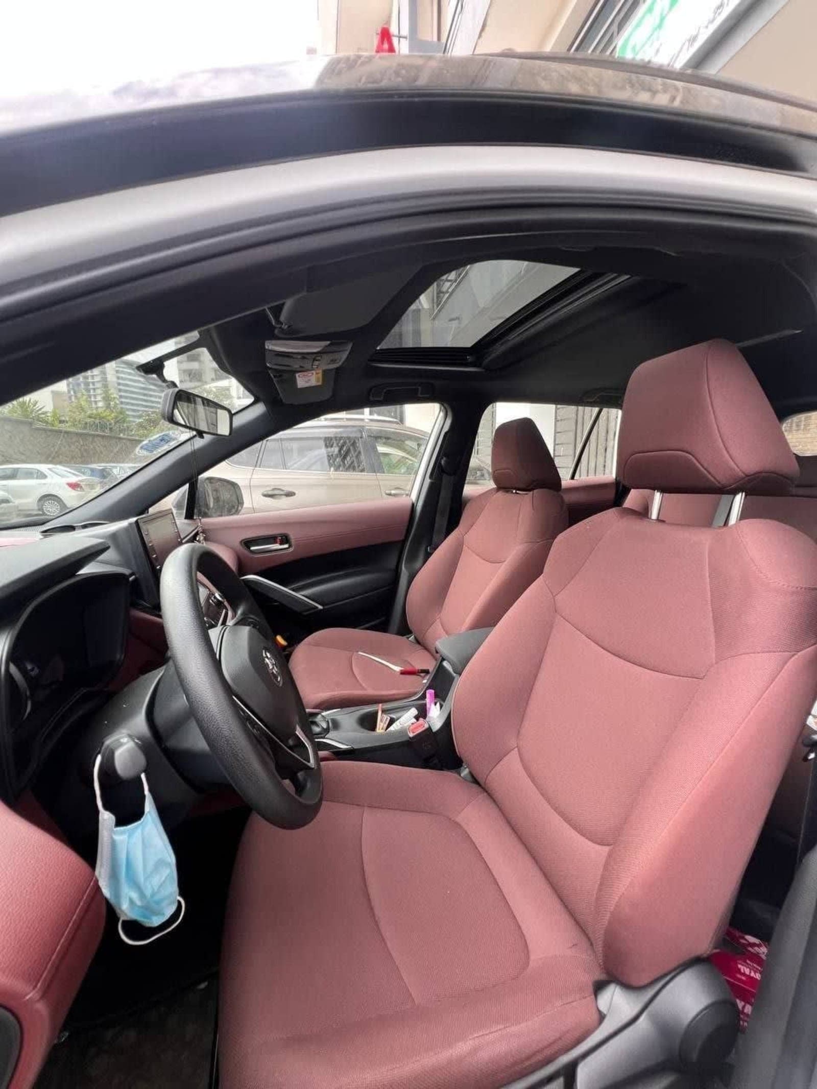 2024 Toyota Corolla Cross Hybrid — photo 4