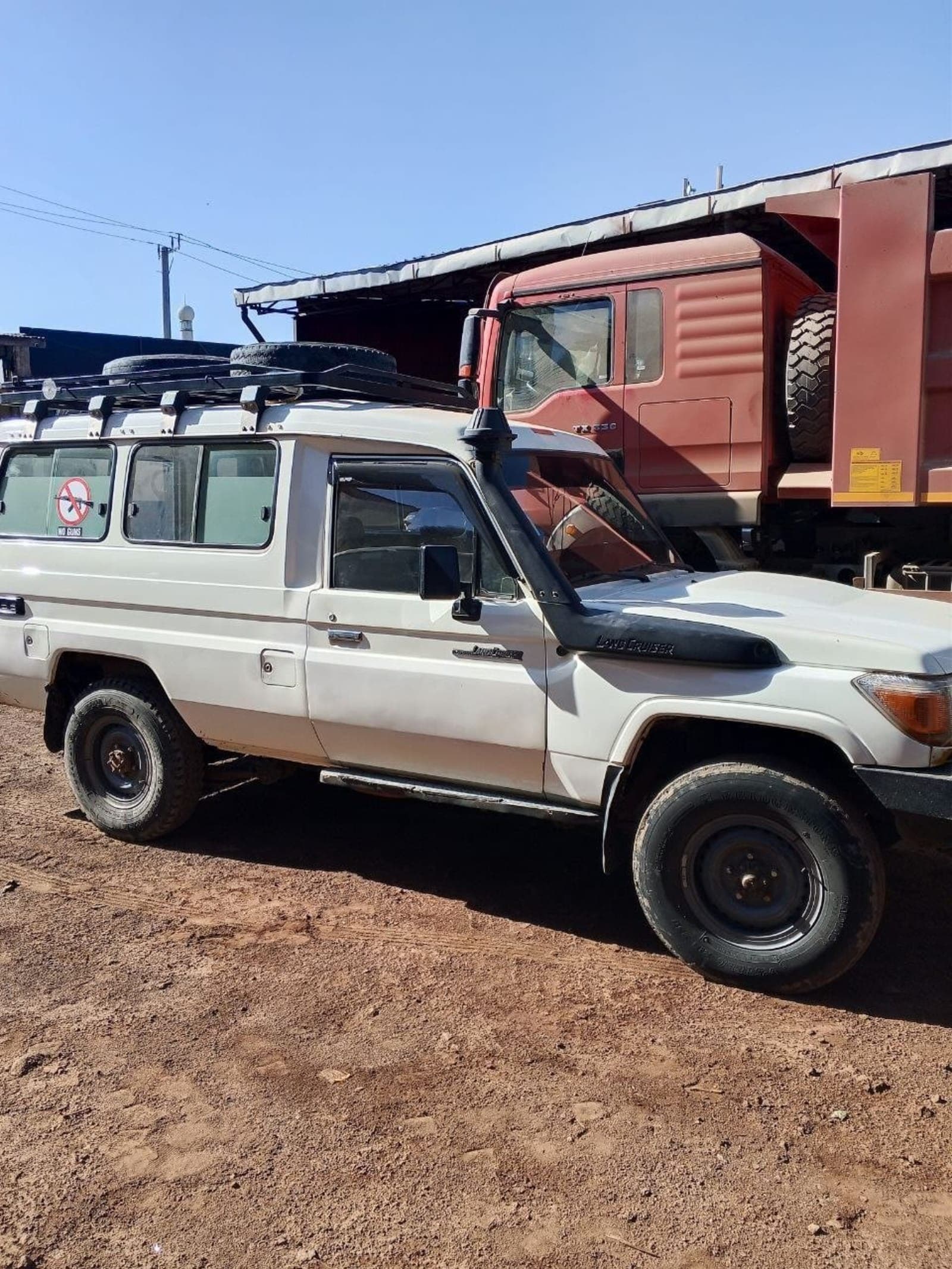 2009 Toyota Land Cruiser Long Base — photo 1