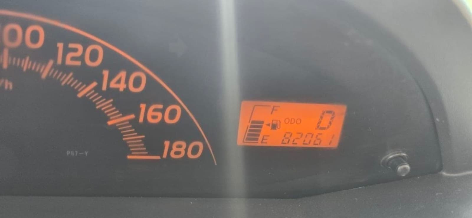 2010 Toyota Yaris Compact — photo 1