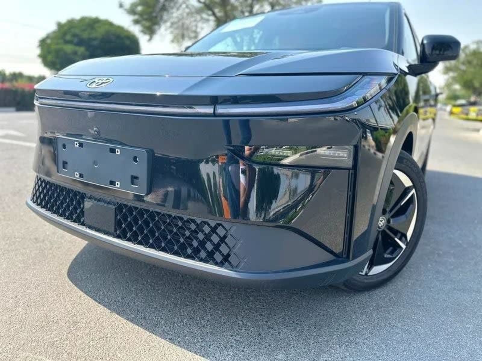 2025 Toyota Bz3x — photo 5