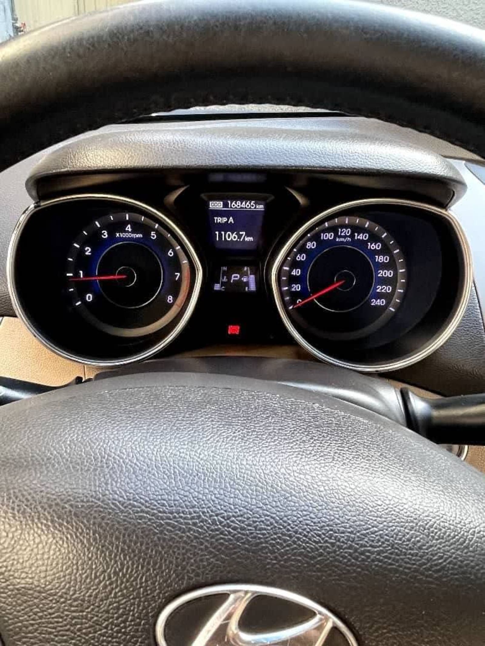 2012 Hyundai Elantra — photo 3