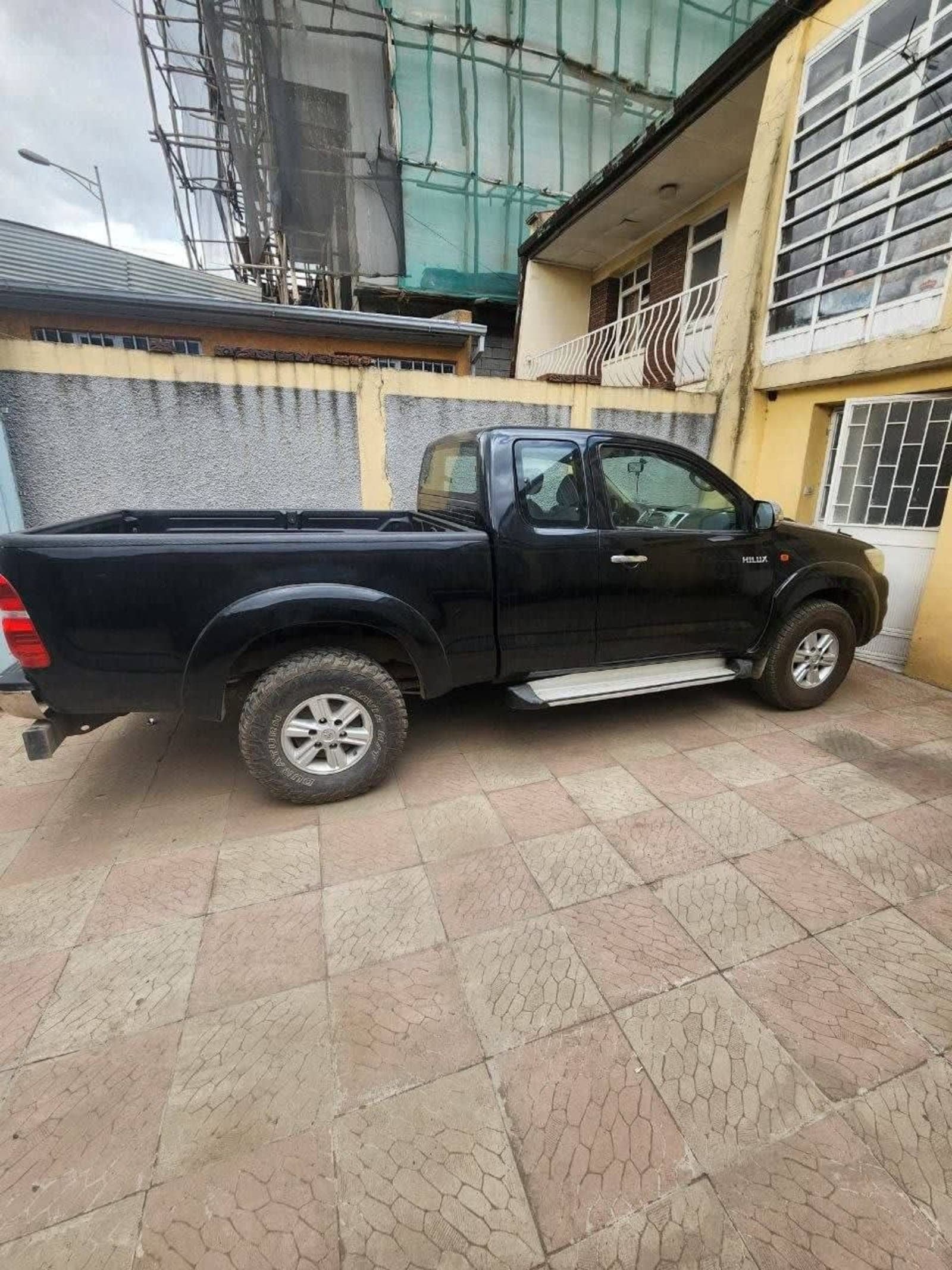 2012 Toyota Hilux King Cab — photo 2
