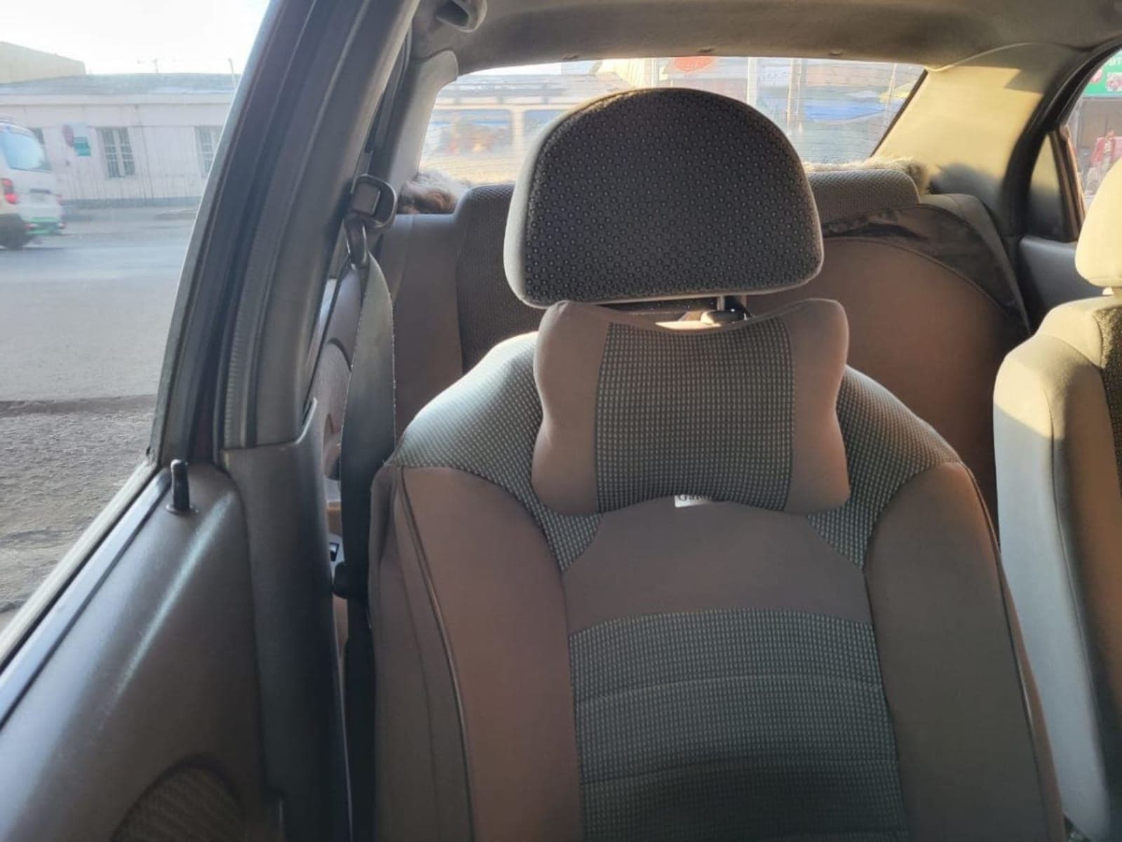 2004 Chevrolet Aveo โ photo 3