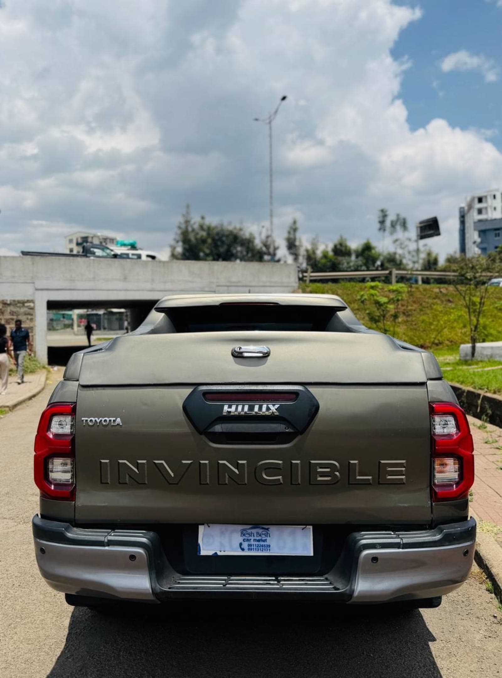 2021 Toyota Hilux Invincible X-Cab