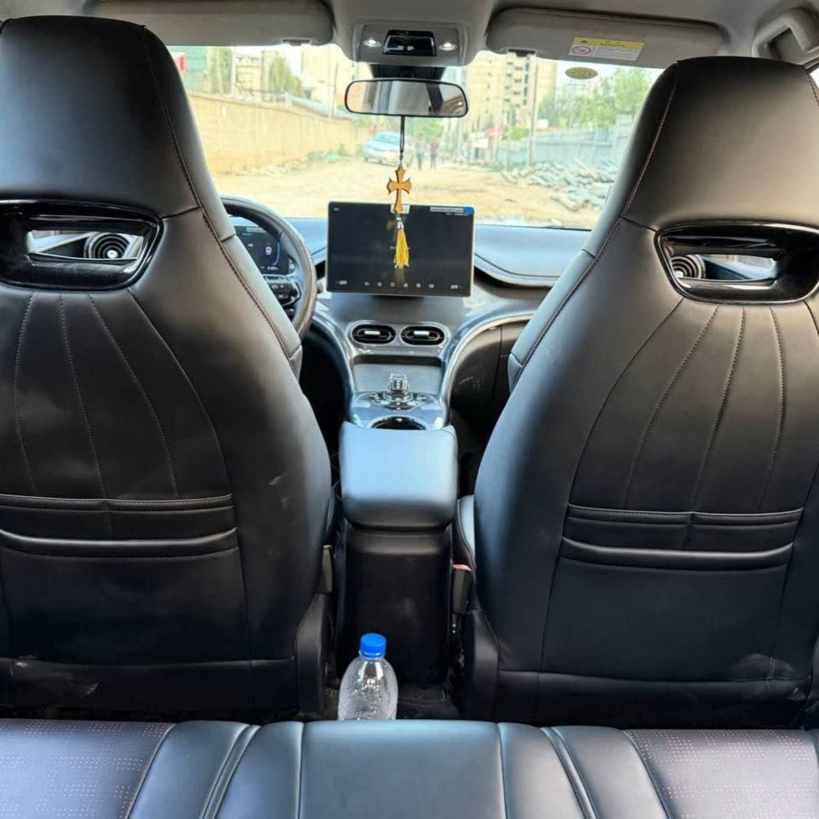 2025 BYD E2 — photo 2