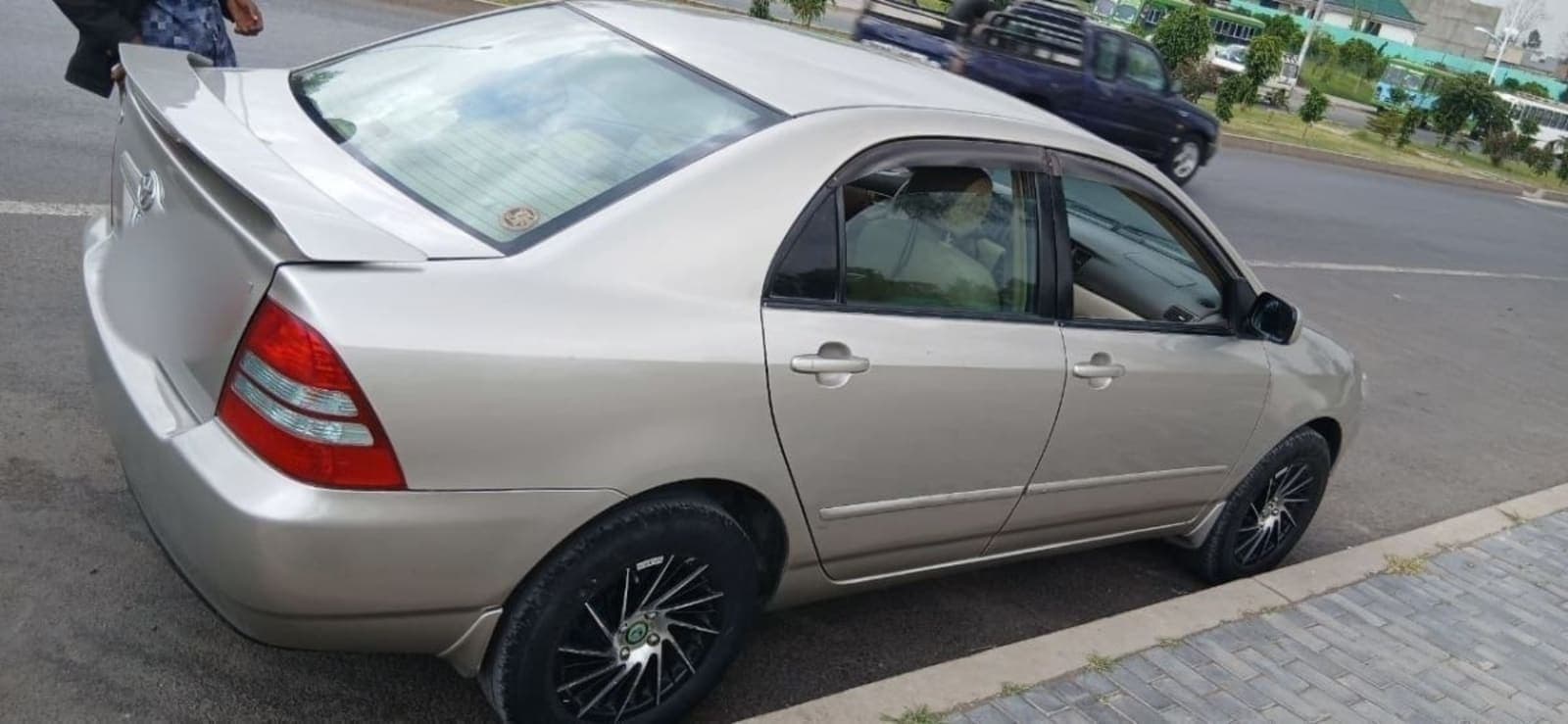 2003 Toyota Corolla — photo 4