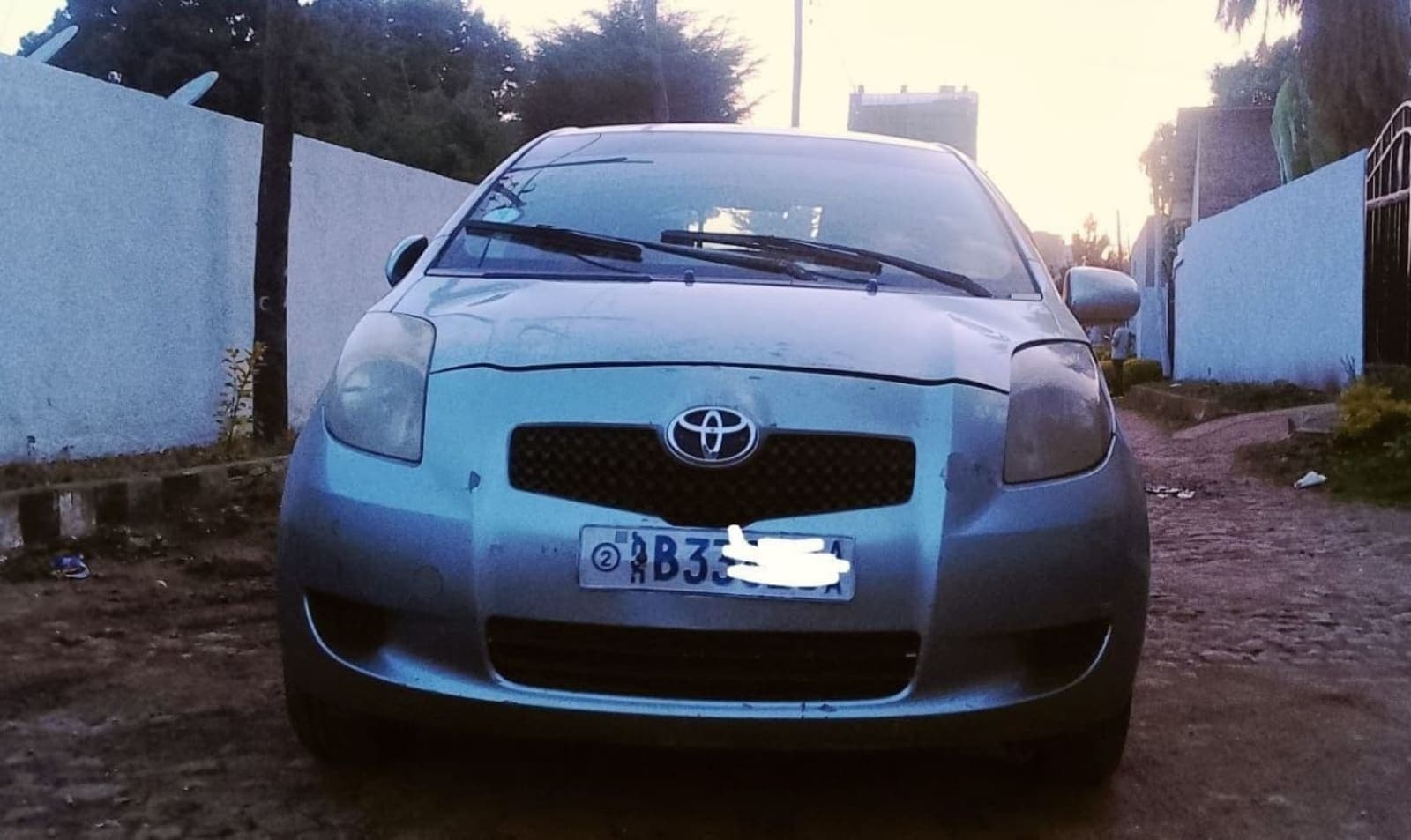 2007 Toyota Compact — photo 1