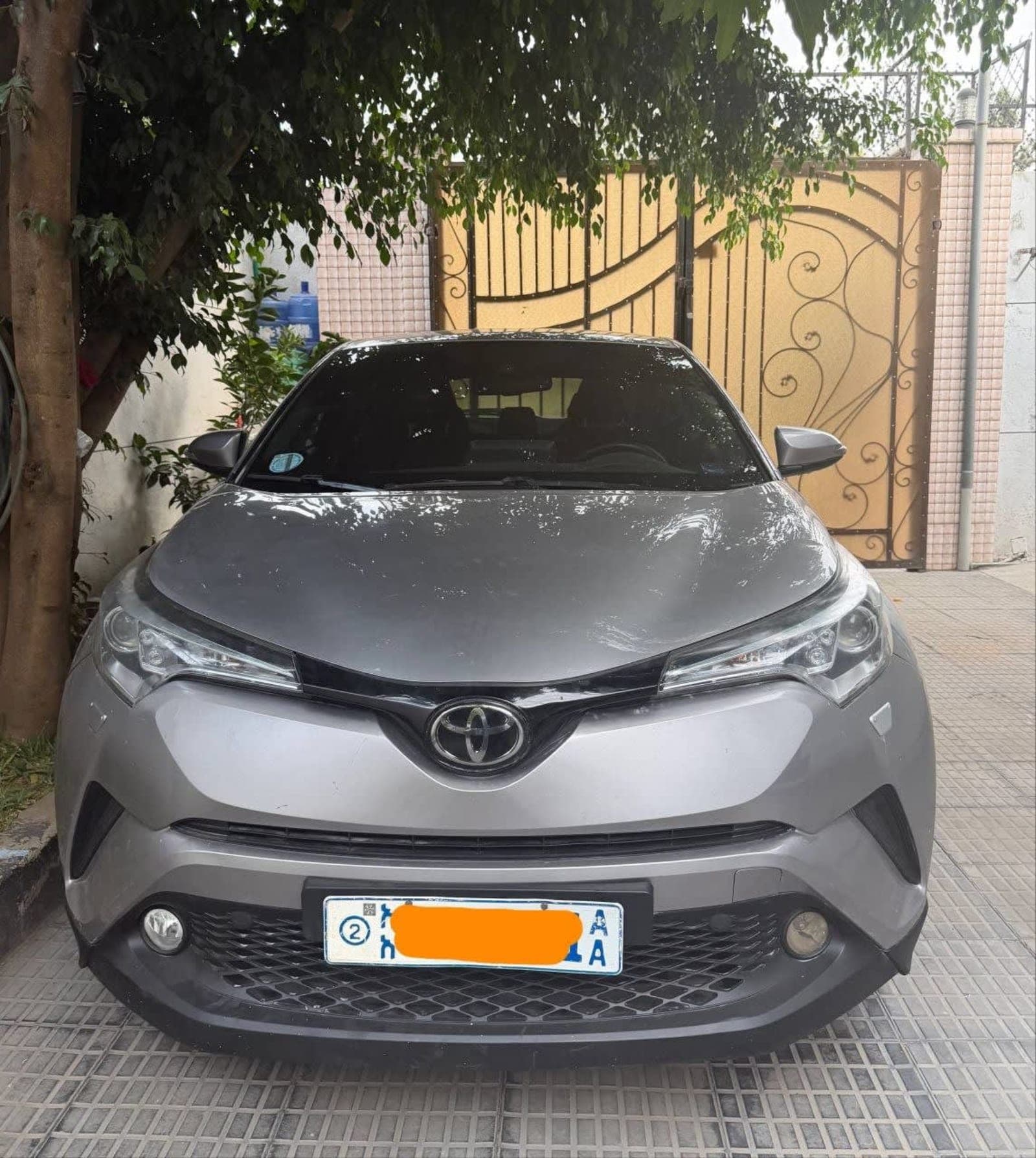 2017 TOYOTA CHR โ photo 3