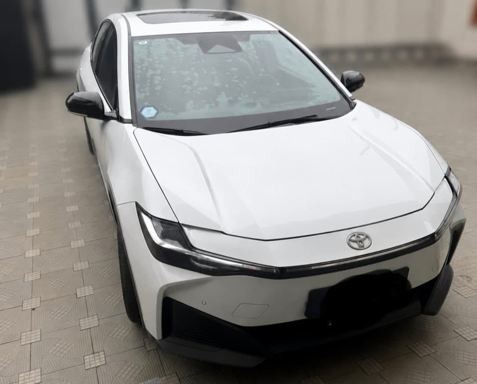 2024 Toyota BZ3 — photo 3