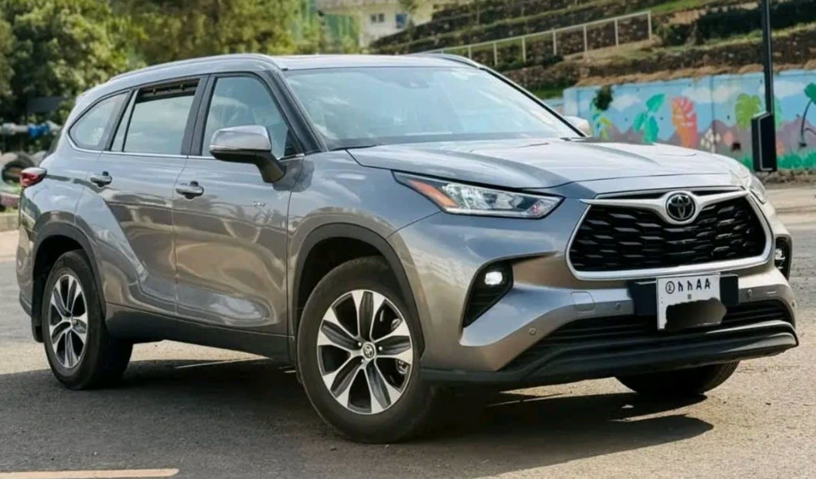 2025 Toyota Highlander — photo 3