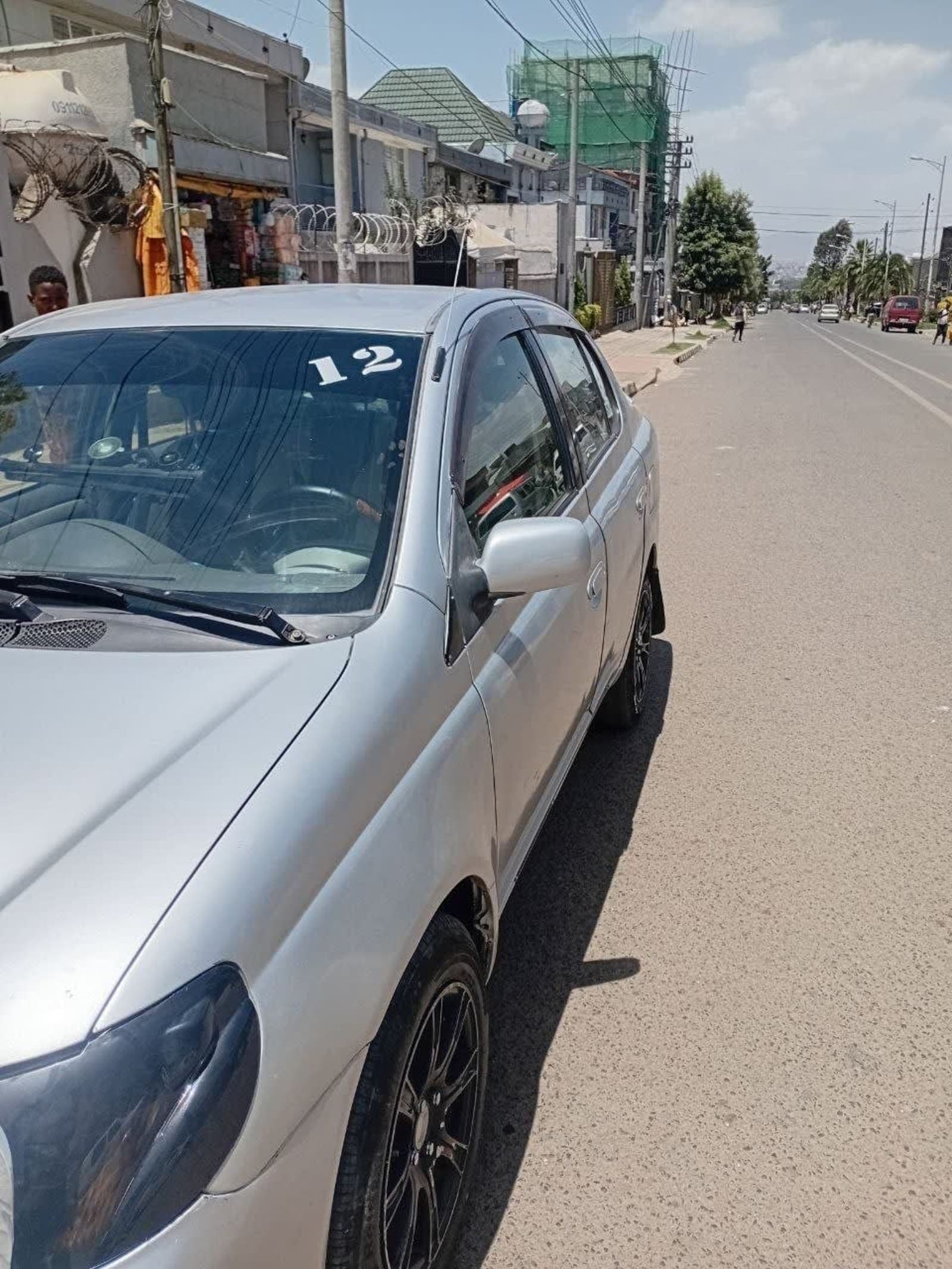 2001 Toyota Platz — photo 3