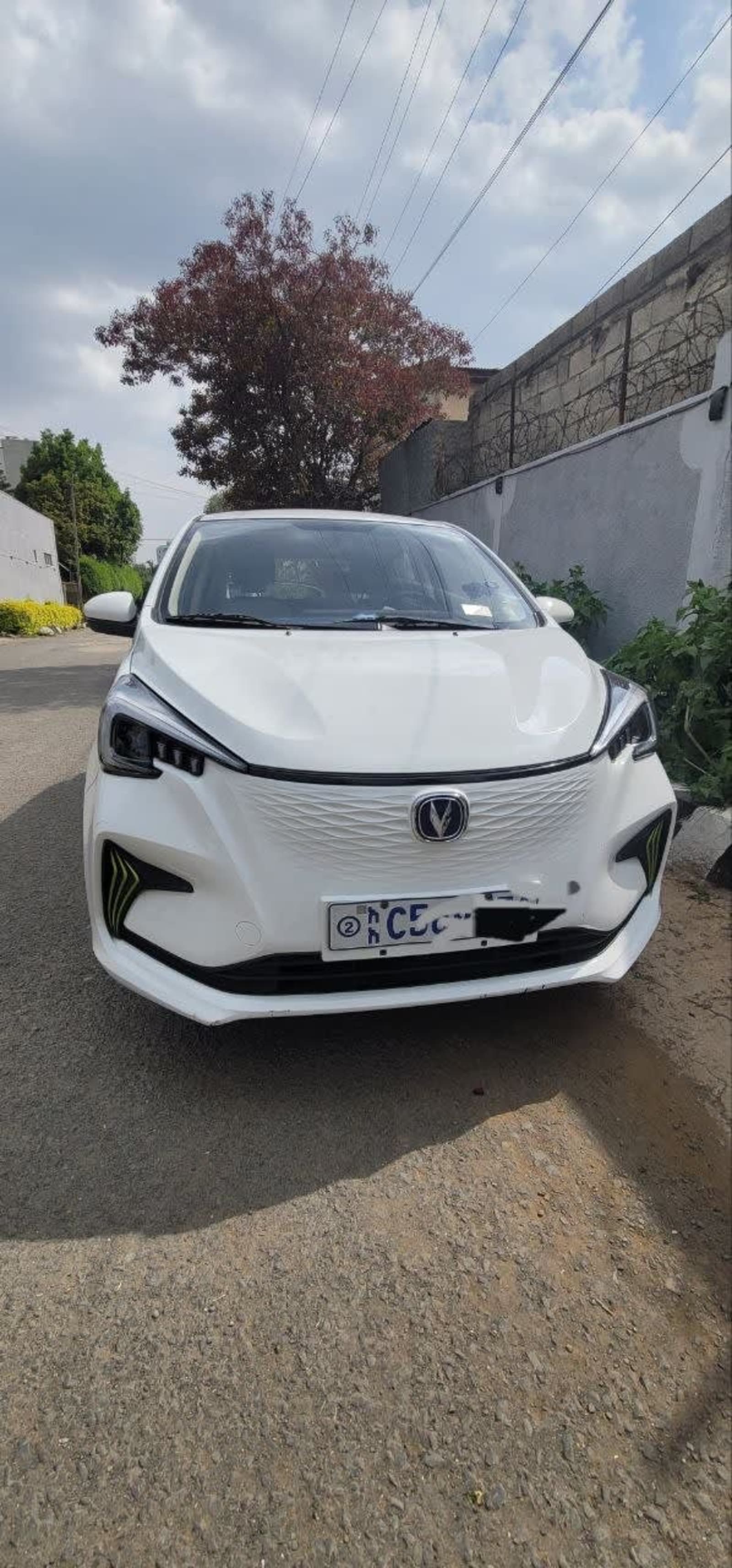 2023 CHANGAN BENBEN E-STAR โ photo 2