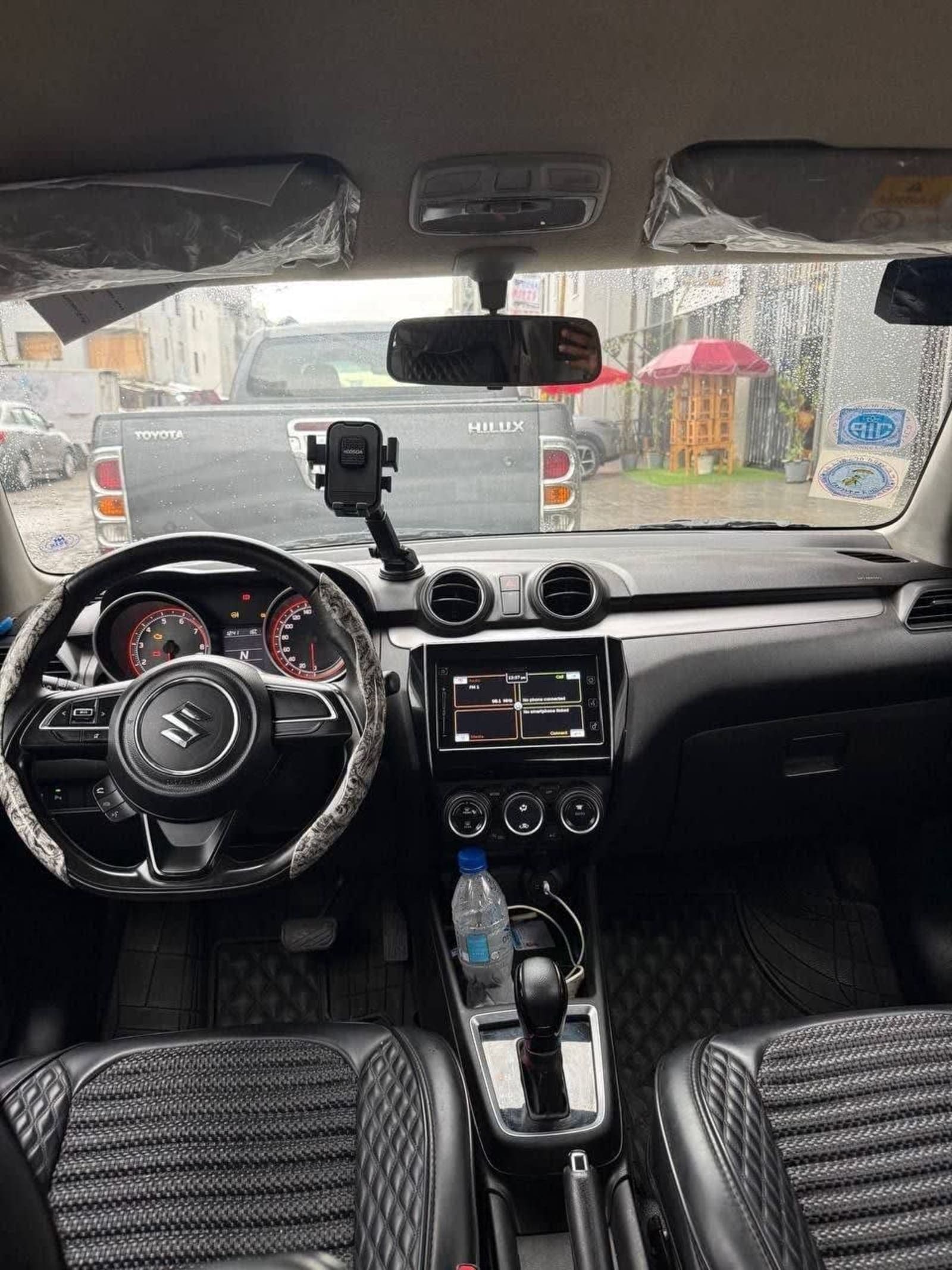 2022 Suzuki Swift โ photo 3
