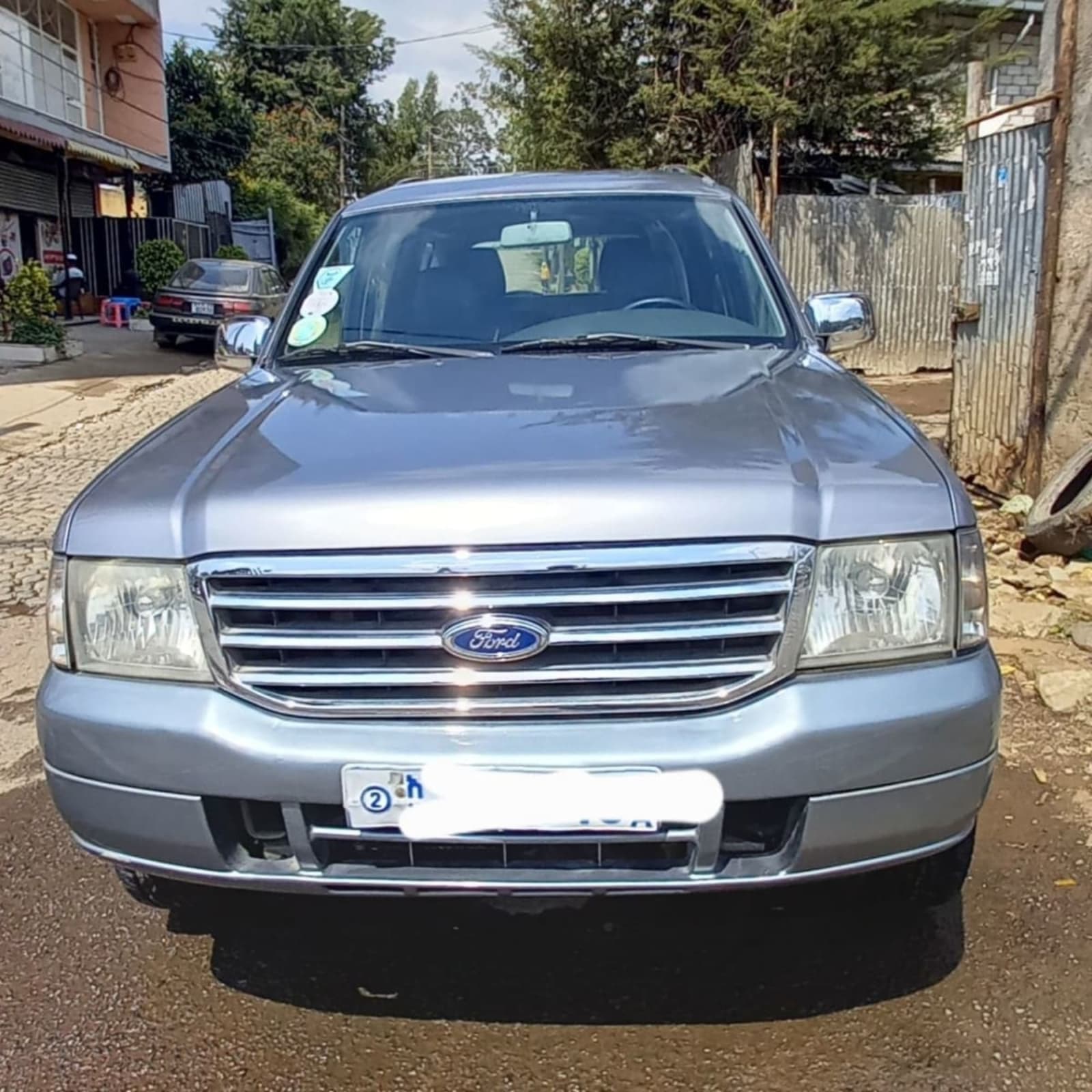 2005 Ford Everest