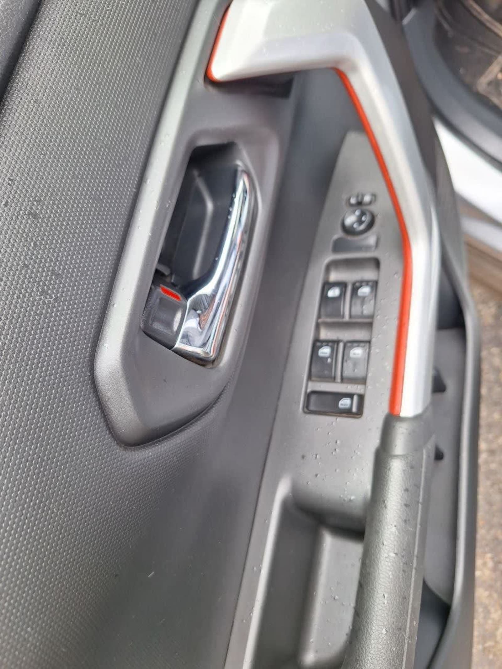 2023 Toyota Raize — photo 5