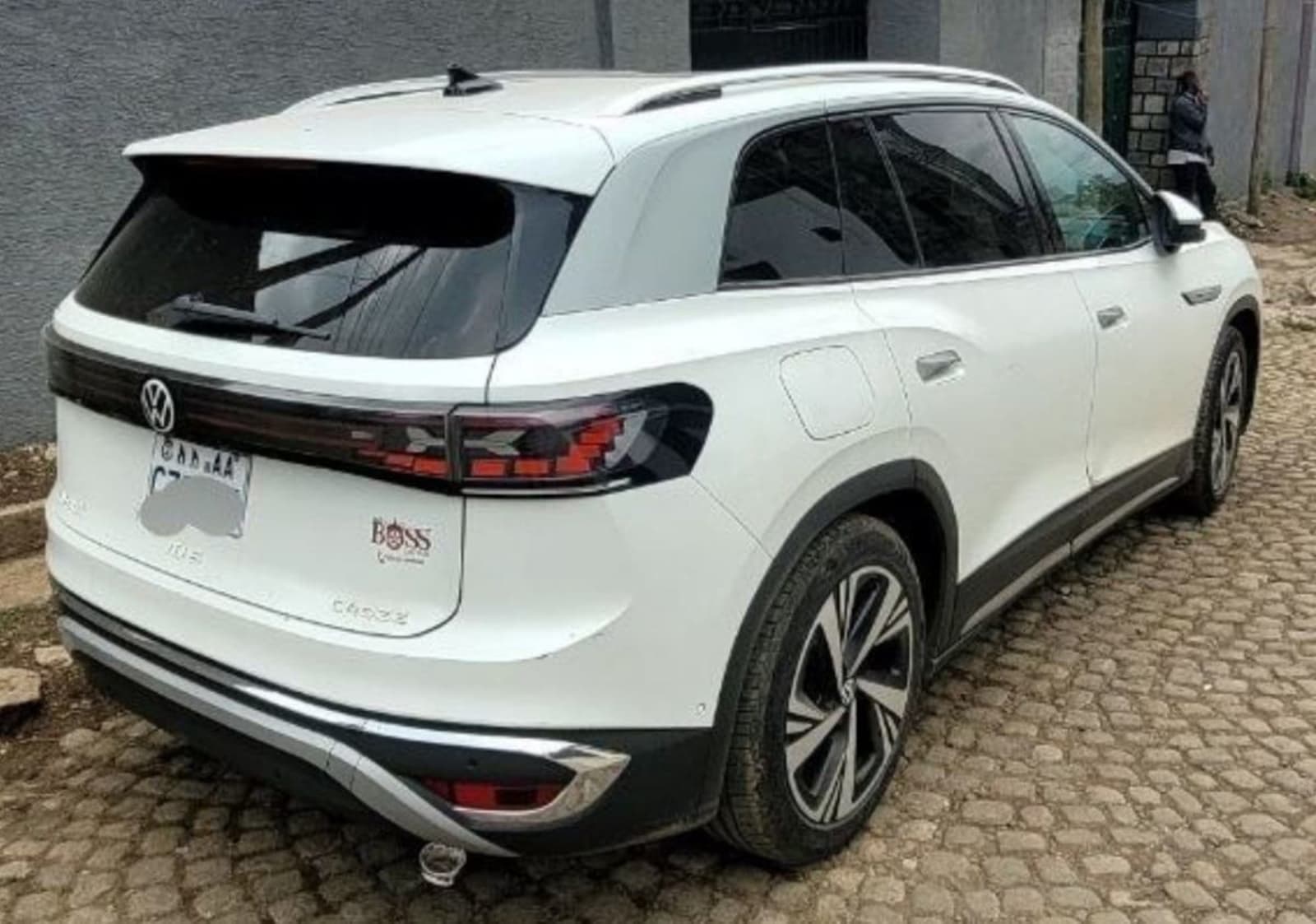 2022 Volkswagen ID.6 Crozz Pro — photo 5