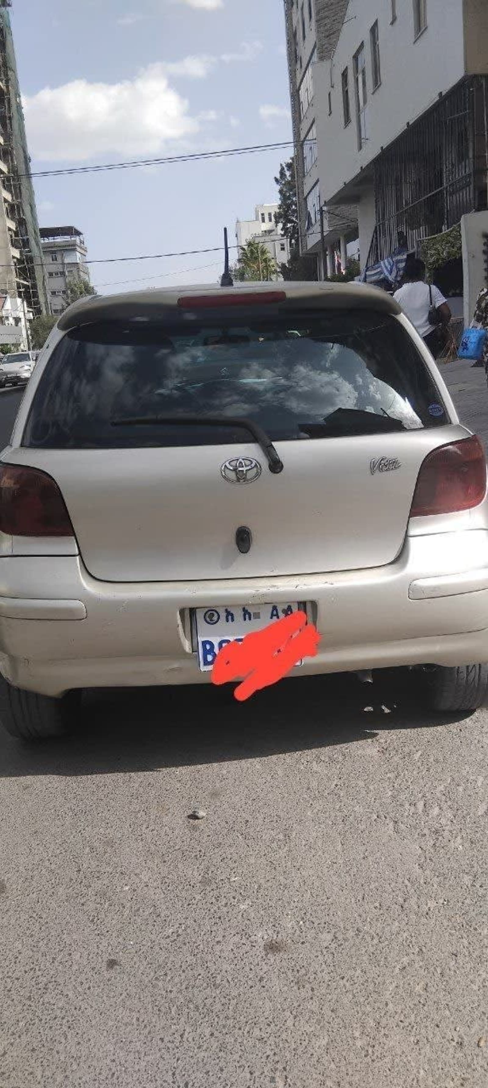 2005 Toyota Vitz — photo 3