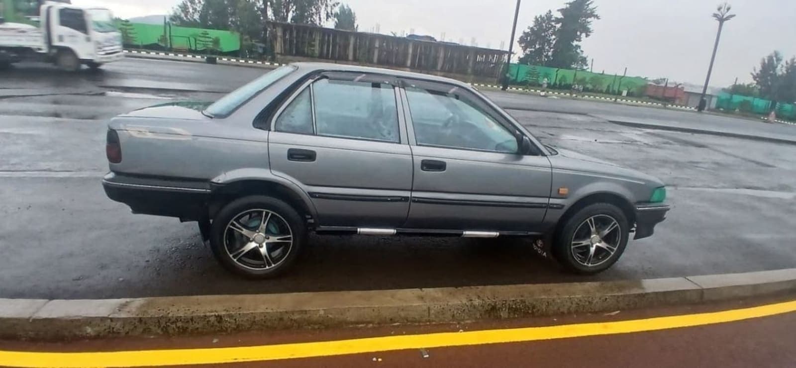 1991 Toyota Corolla โ photo 3
