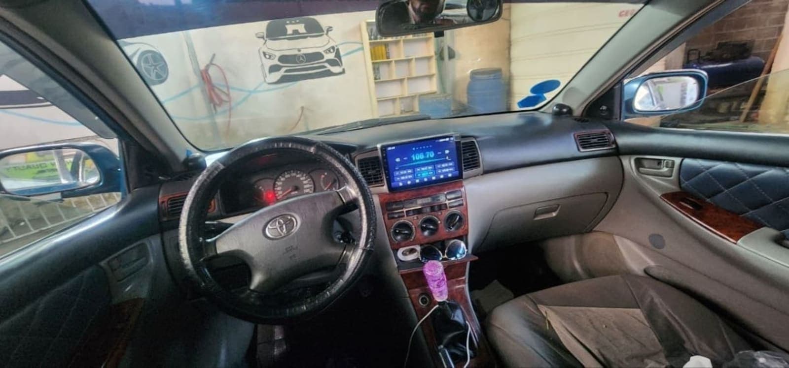 2001 Toyota Corolla — photo 5