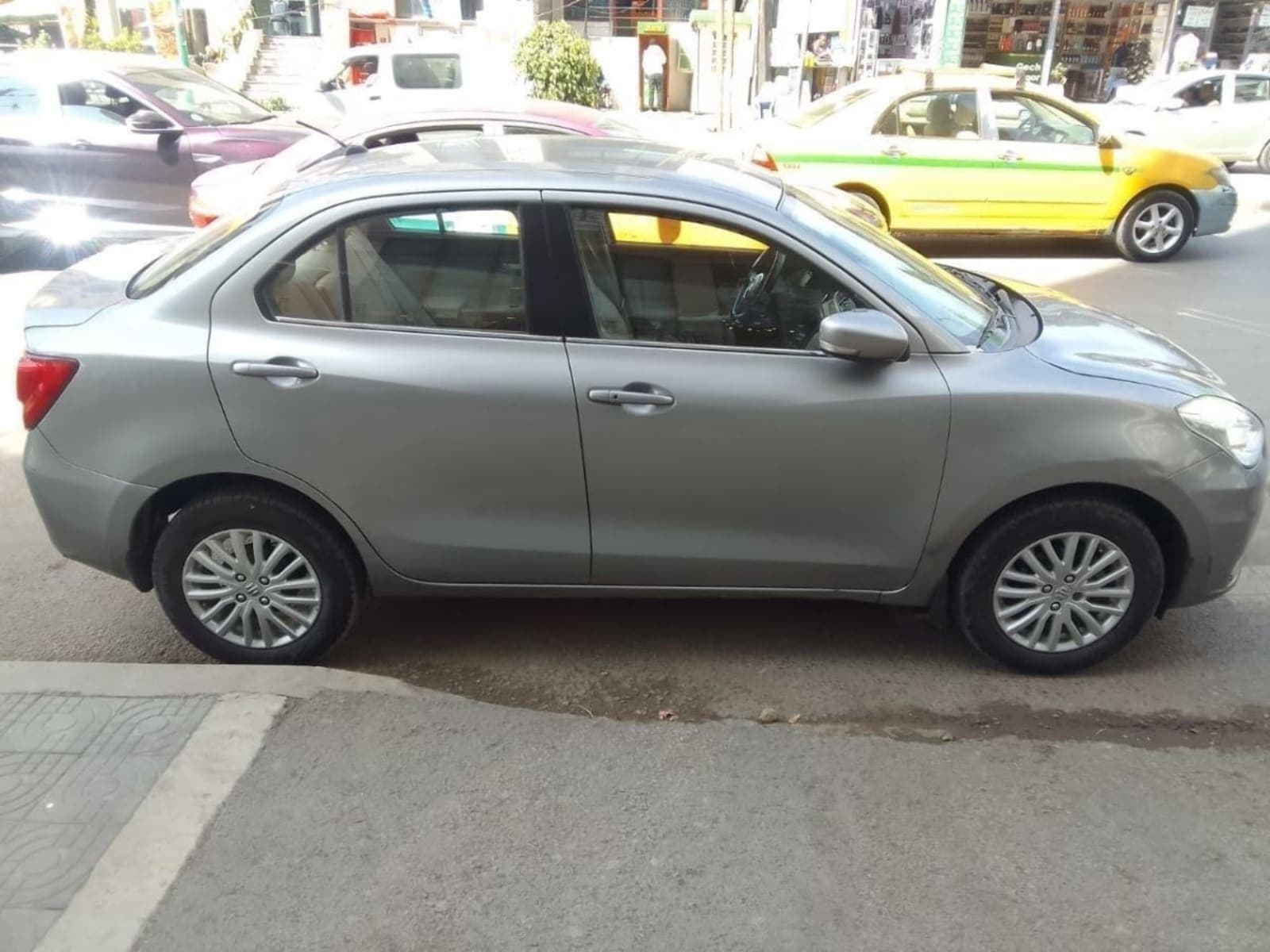 2022 Suzuki Dezire — photo 3