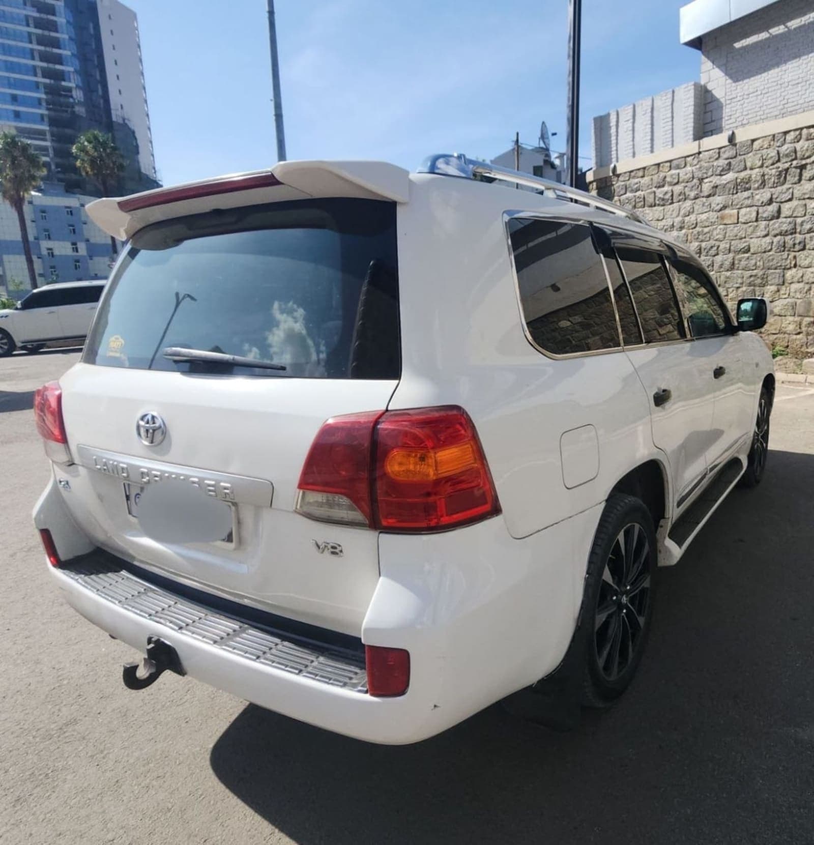 2010 Toyota Landcruiser V8 GXR — photo 2