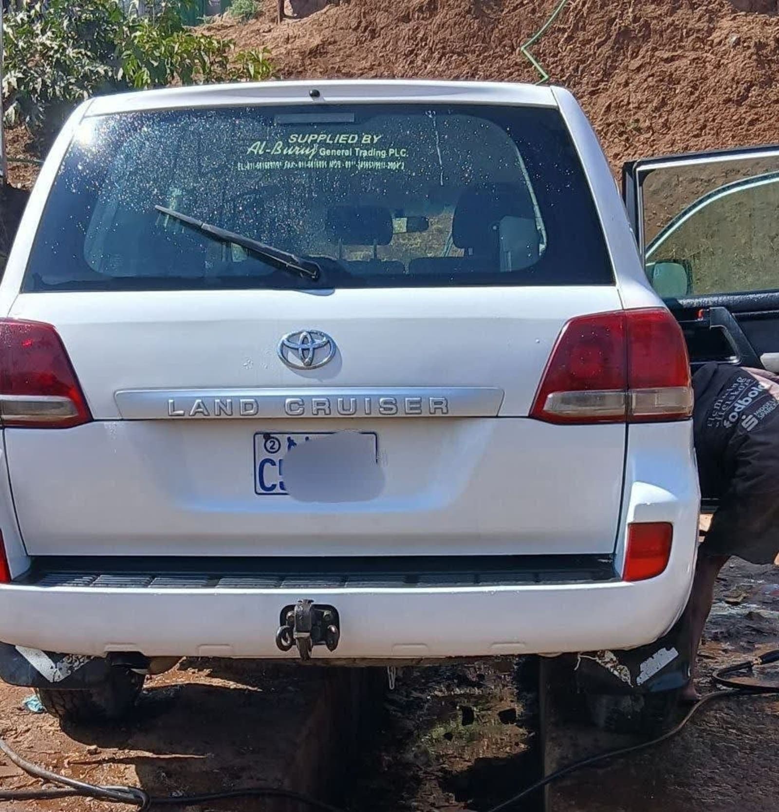 2011 Toyota Landcruiser V8 — photo 5