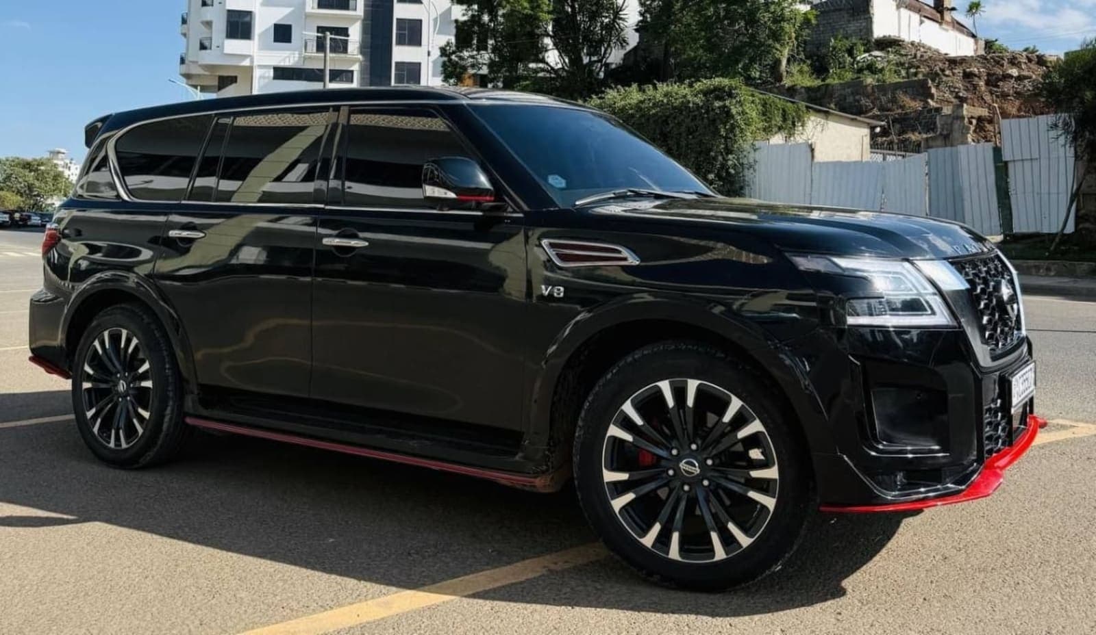 2017 Nissan Patrol Nismo — photo 5