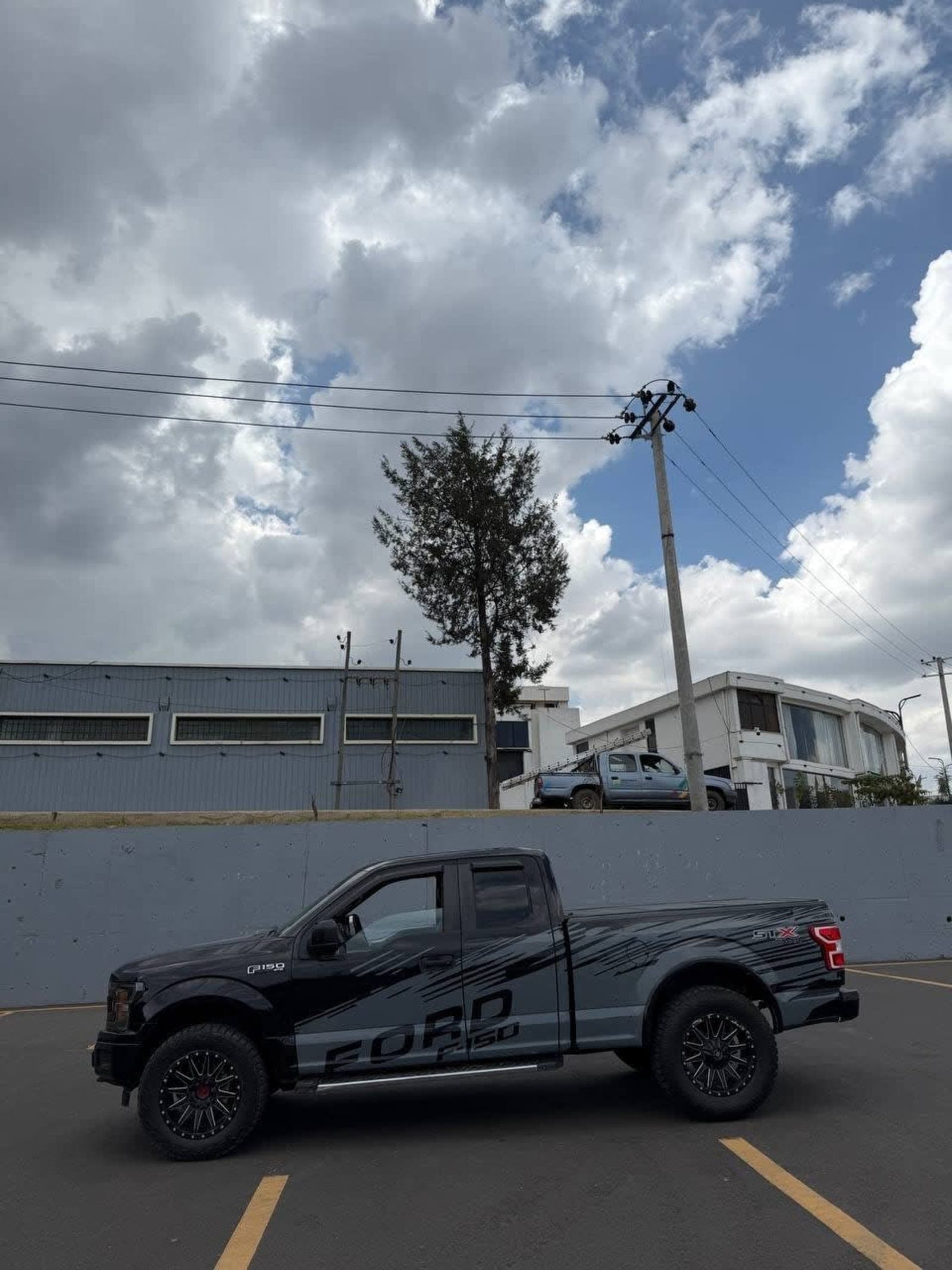 2020 Ford F150 XLT — photo 4