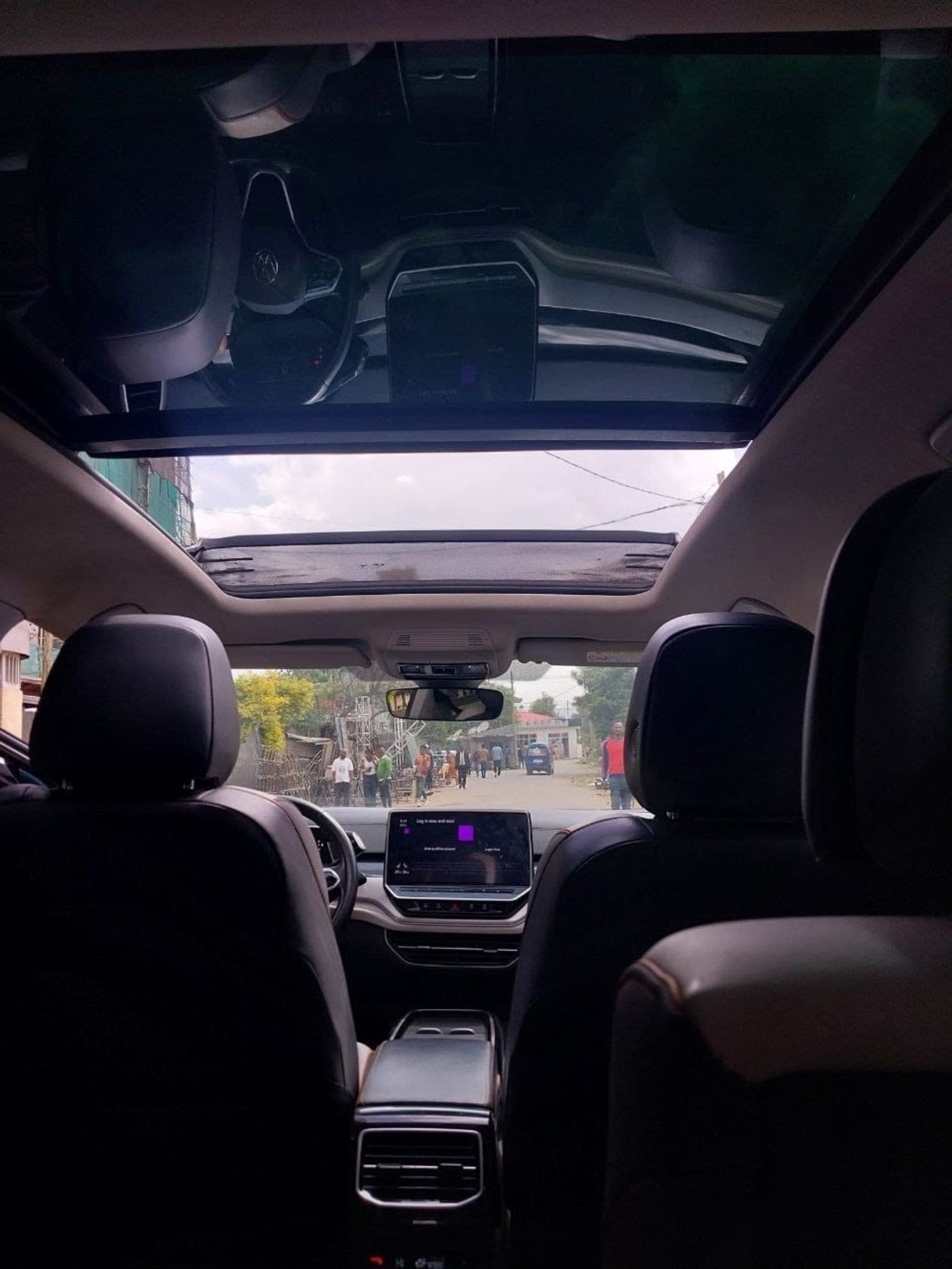 2022 Volkswagen ID.6 Crozz Pro — photo 7