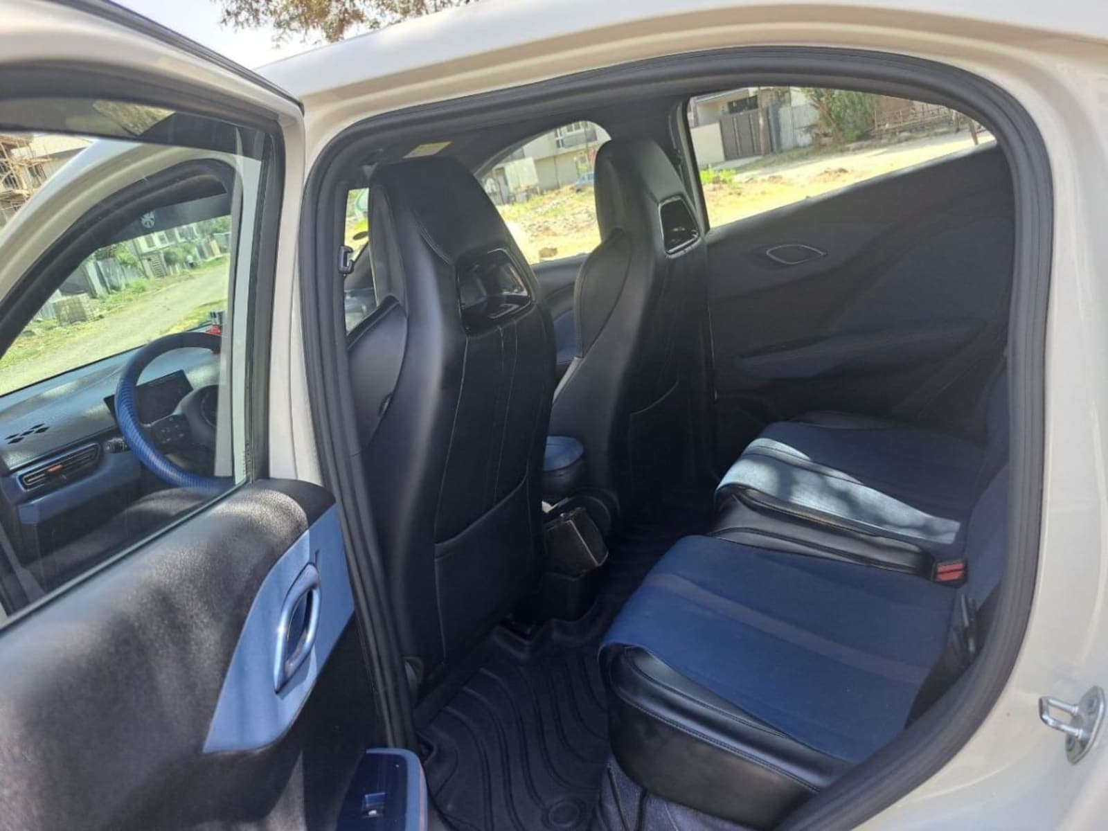 2025 BYD Segule — photo 2