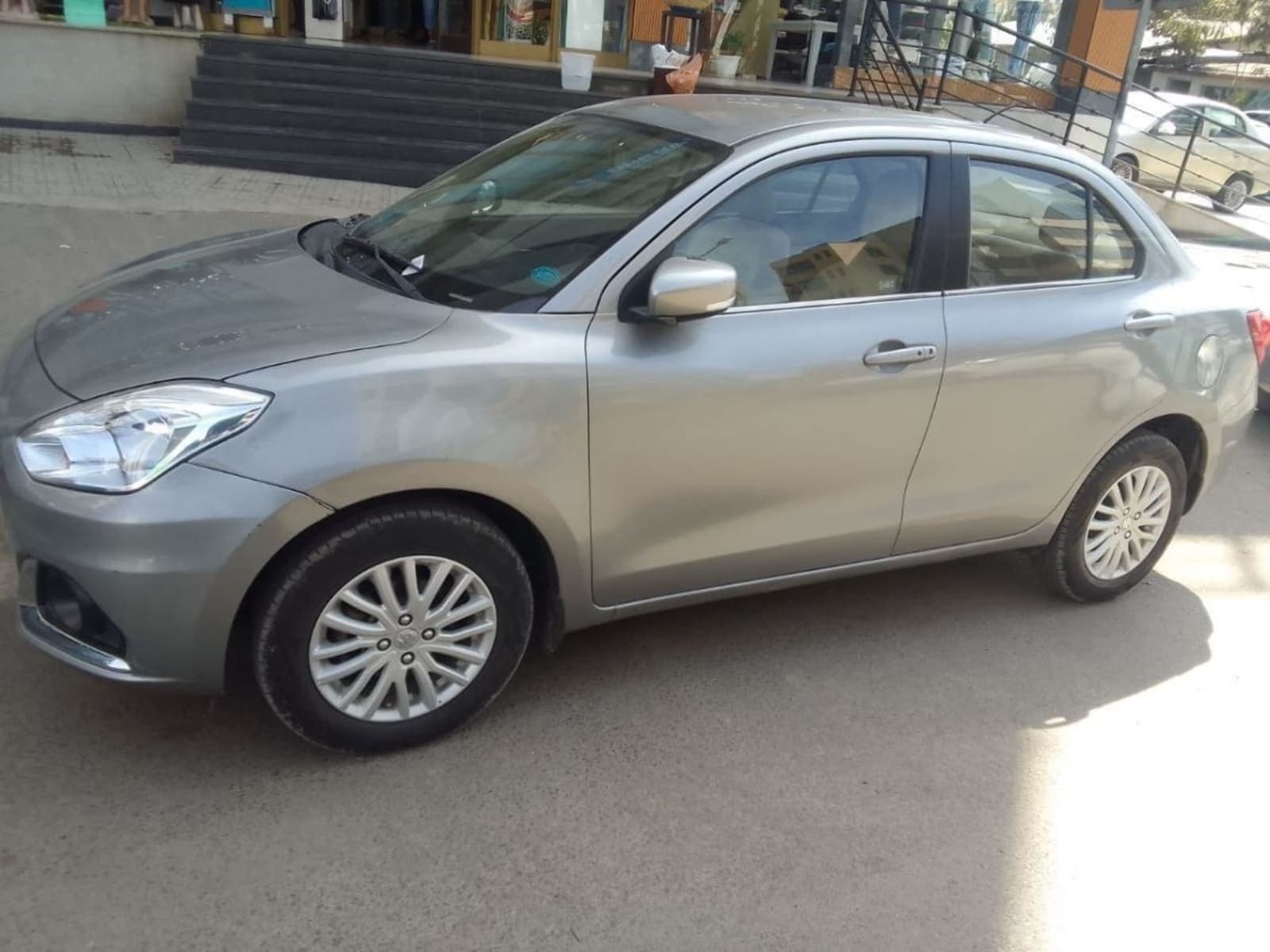 2022 Suzuki Dezire — photo 2
