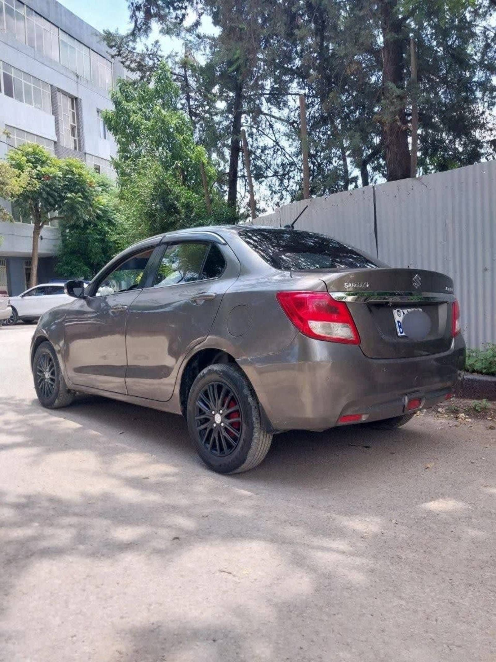 2021 SUZUKI DZIRE — photo 2