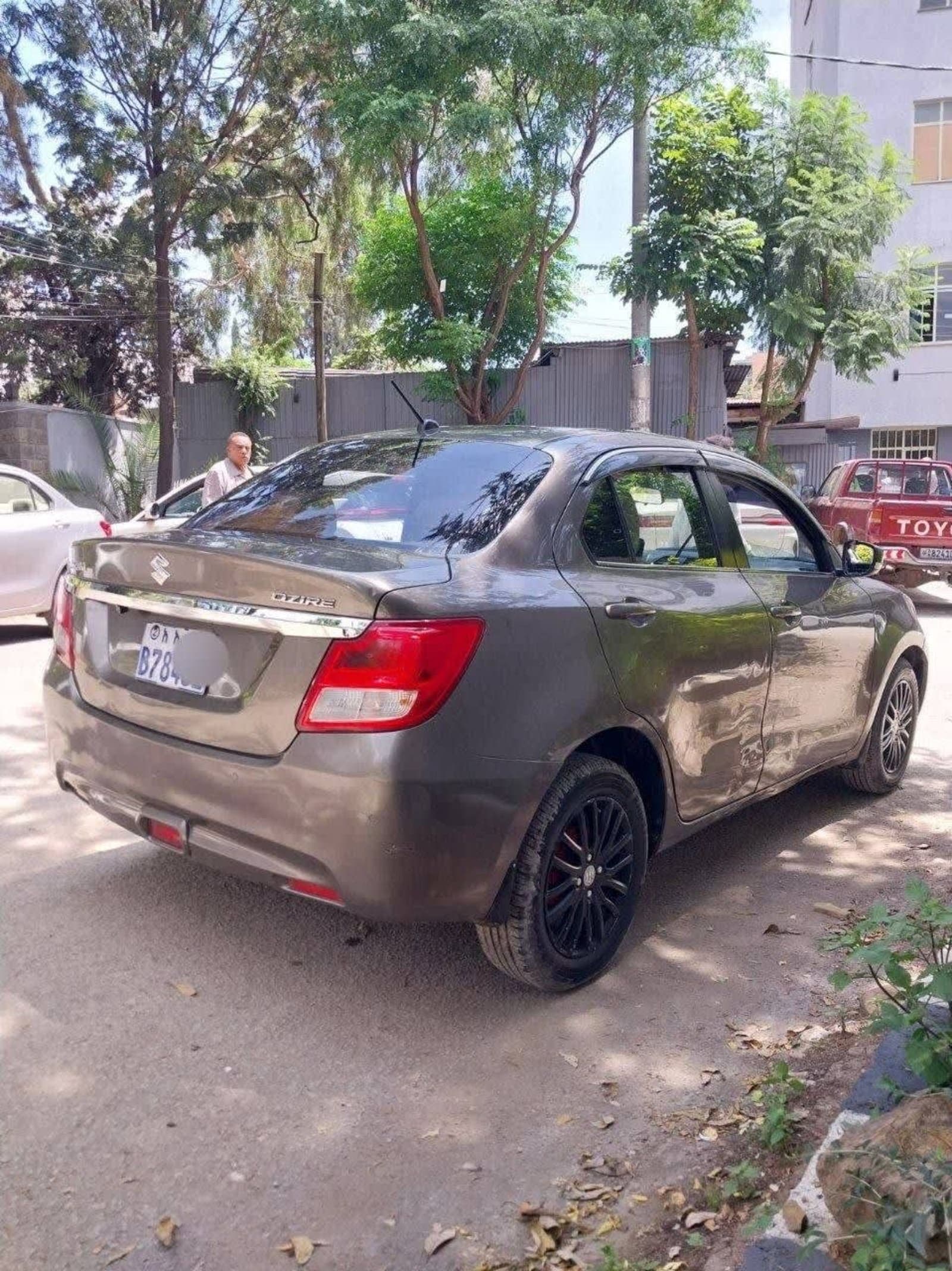 2021 SUZUKI DZIRE — photo 5